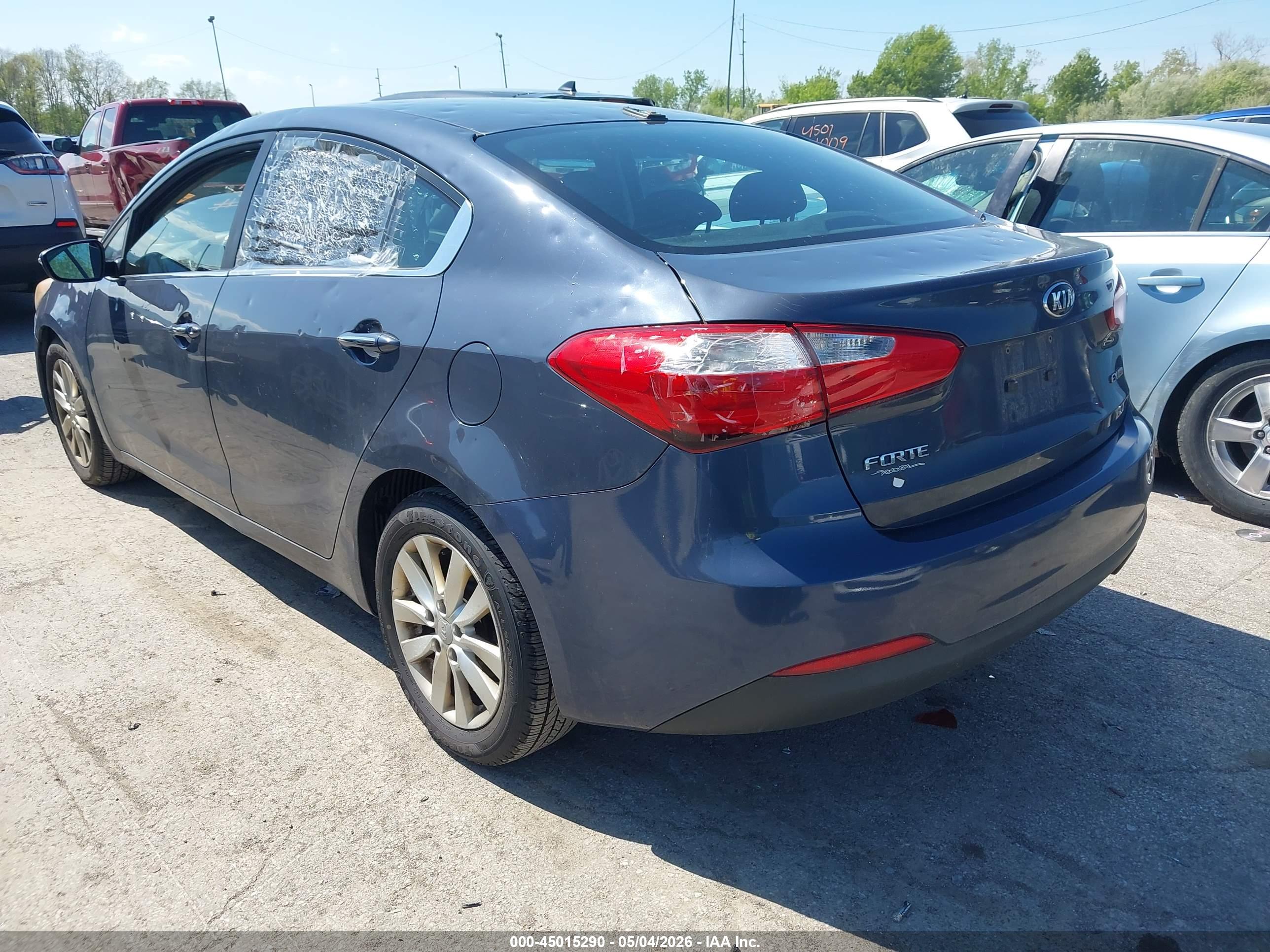 KIA FORTE image 3
