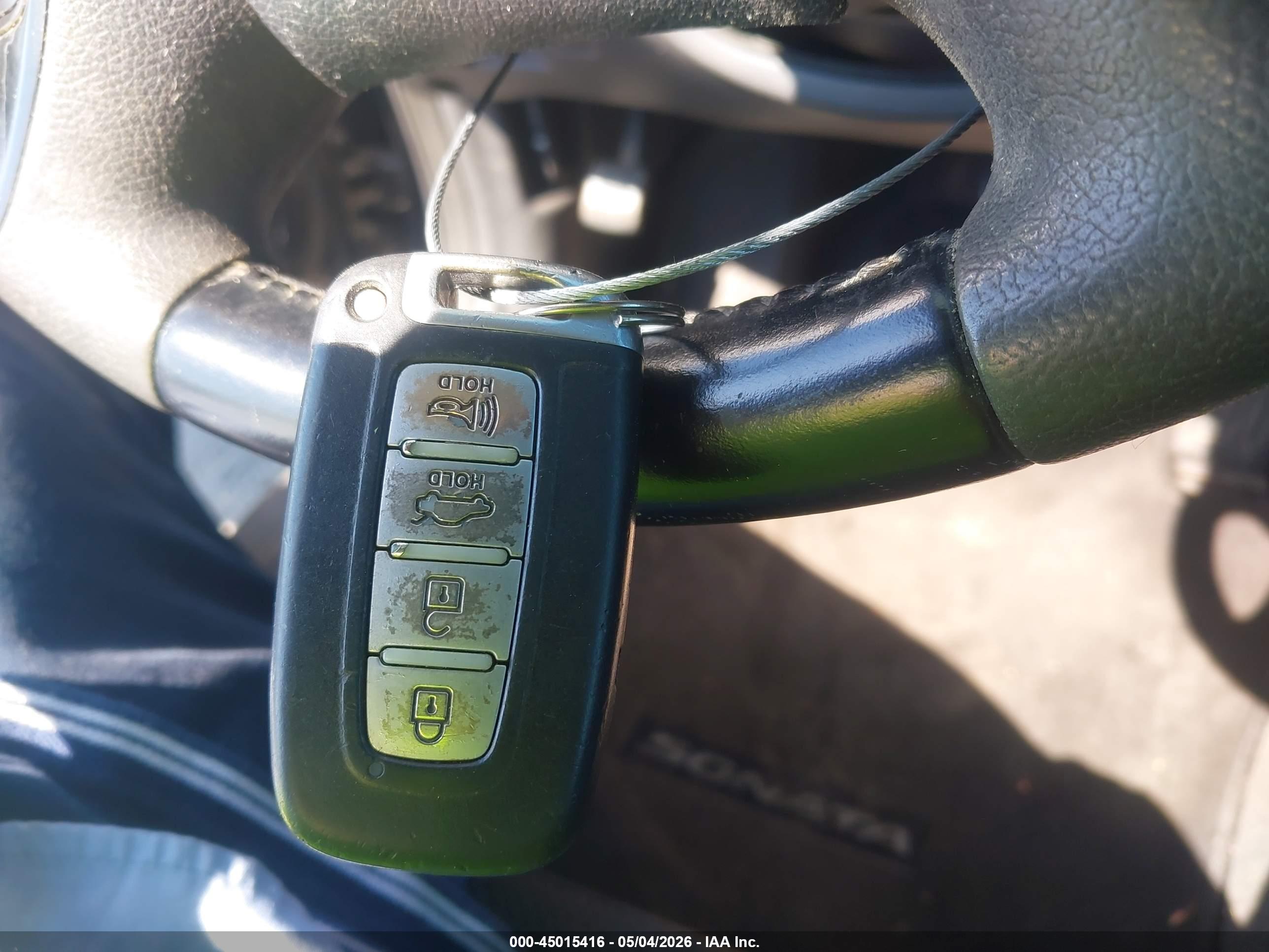 HYUNDAI SONATA image 11