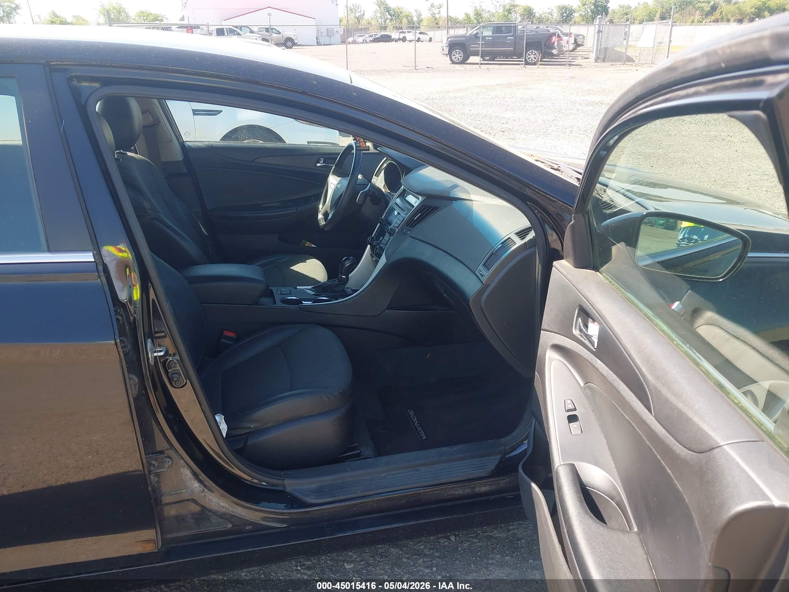 HYUNDAI SONATA image 5