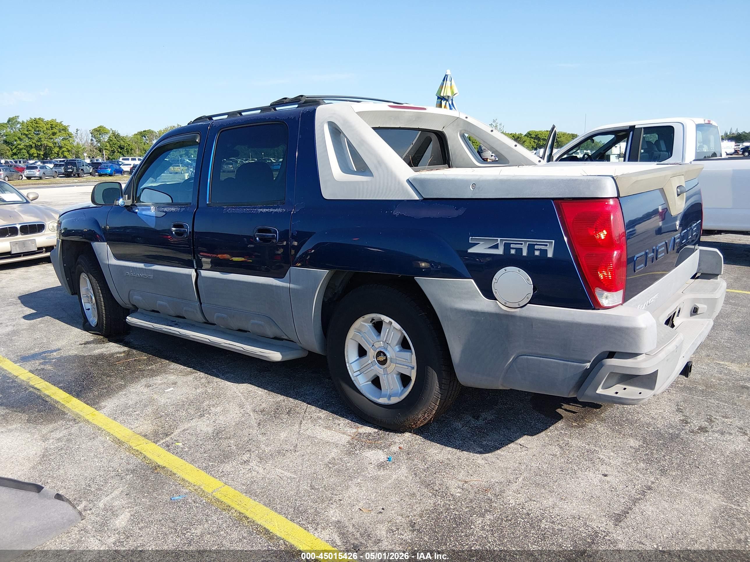 CHEVROLET AVALANCHE image 3