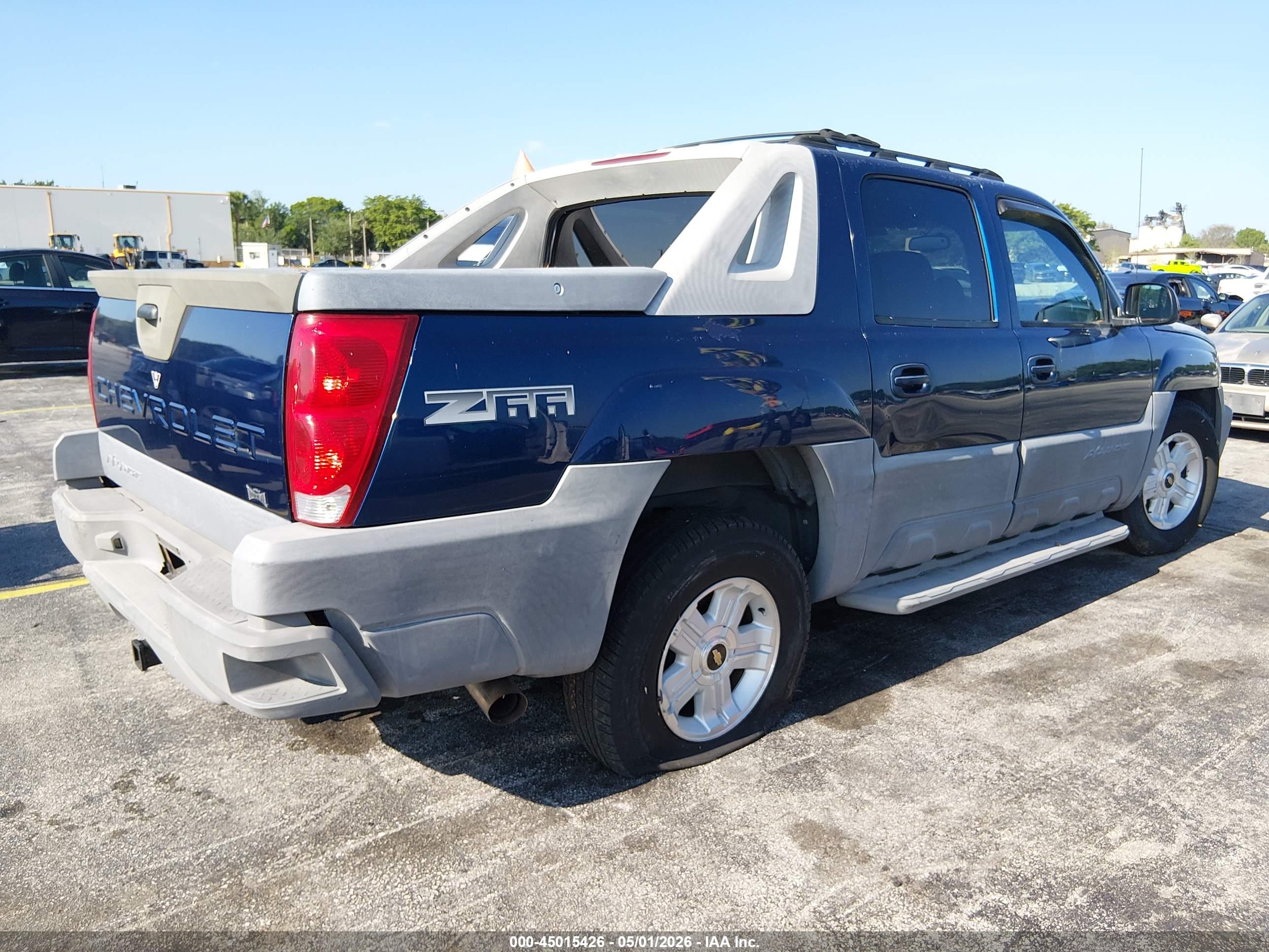 CHEVROLET AVALANCHE image 4