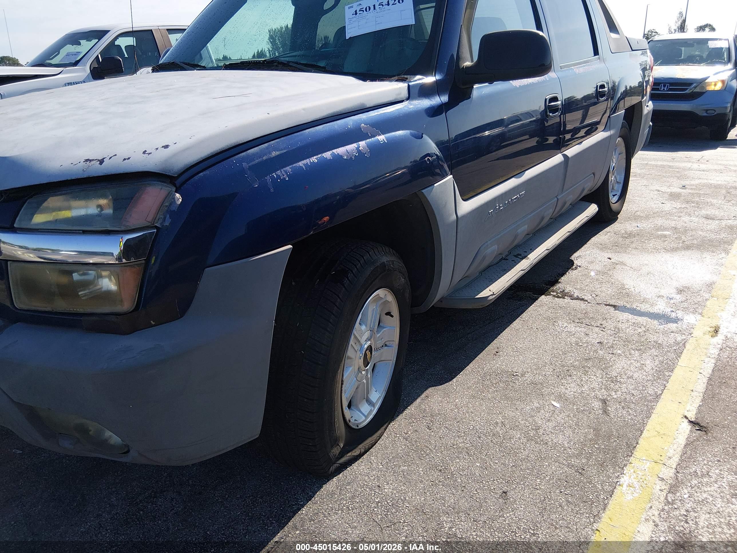 CHEVROLET AVALANCHE image 6