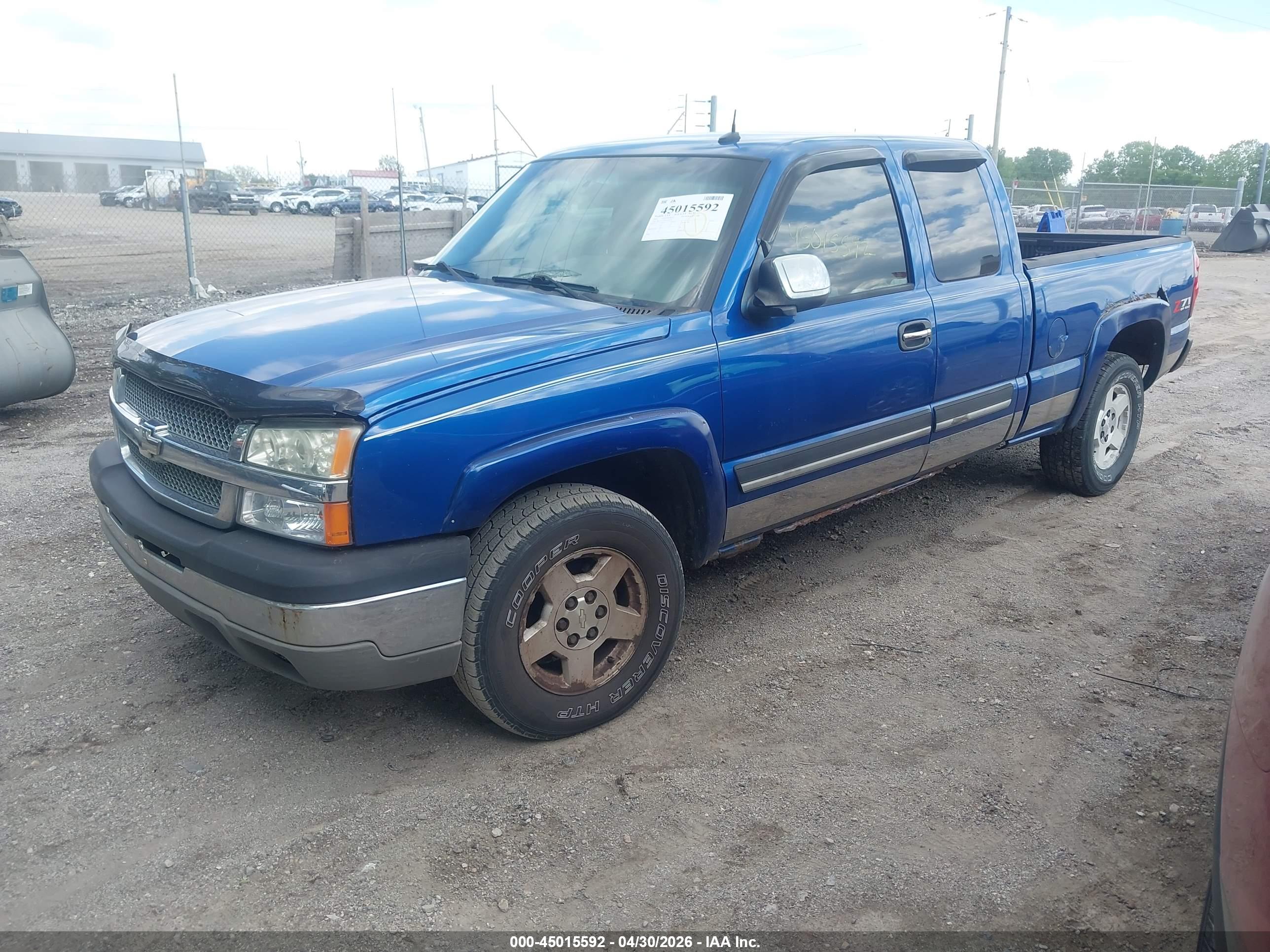 CHEVROLET SILVERADO image 2