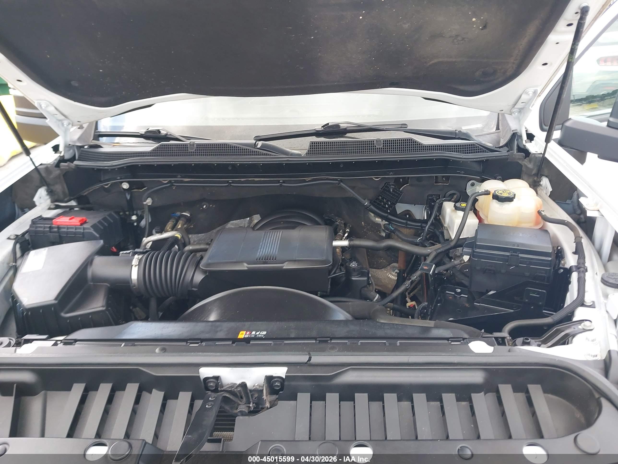 CHEVROLET SILVERADO image 10