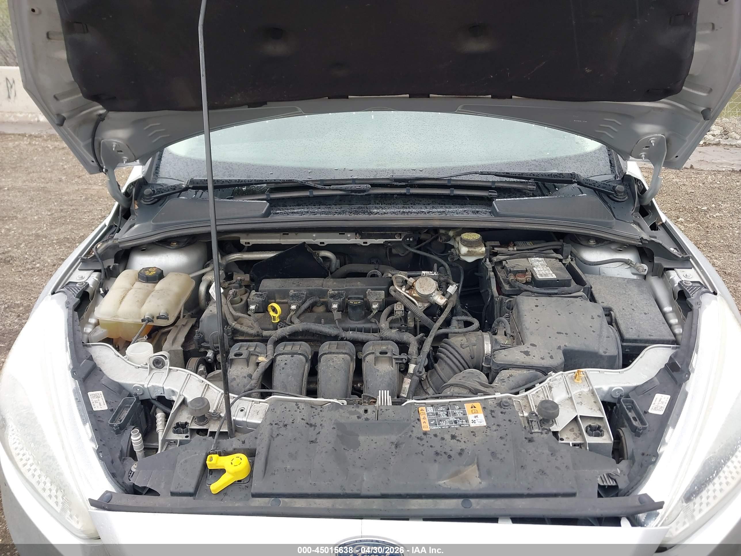 FORD FOCUS image 10