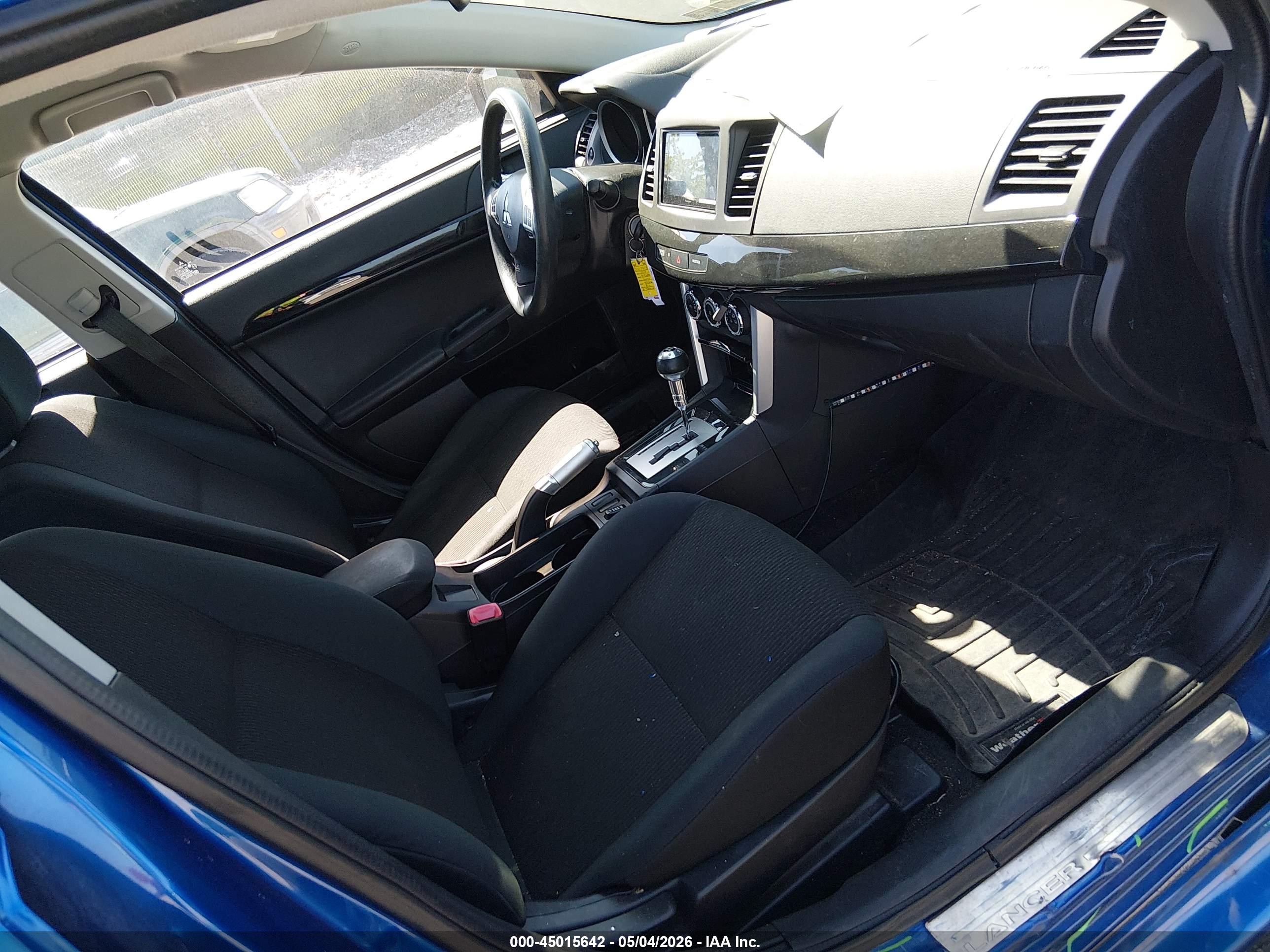 MITSUBISHI LANCER image 5