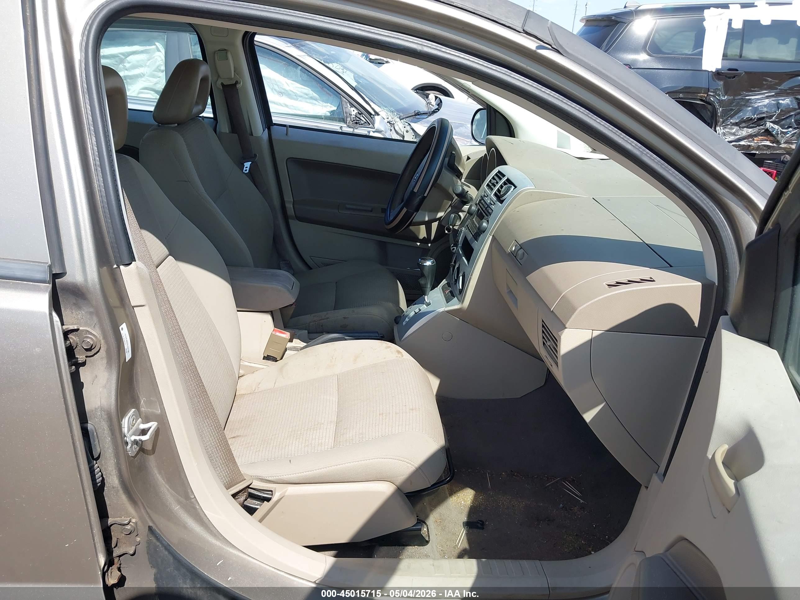 DODGE CALIBER image 5