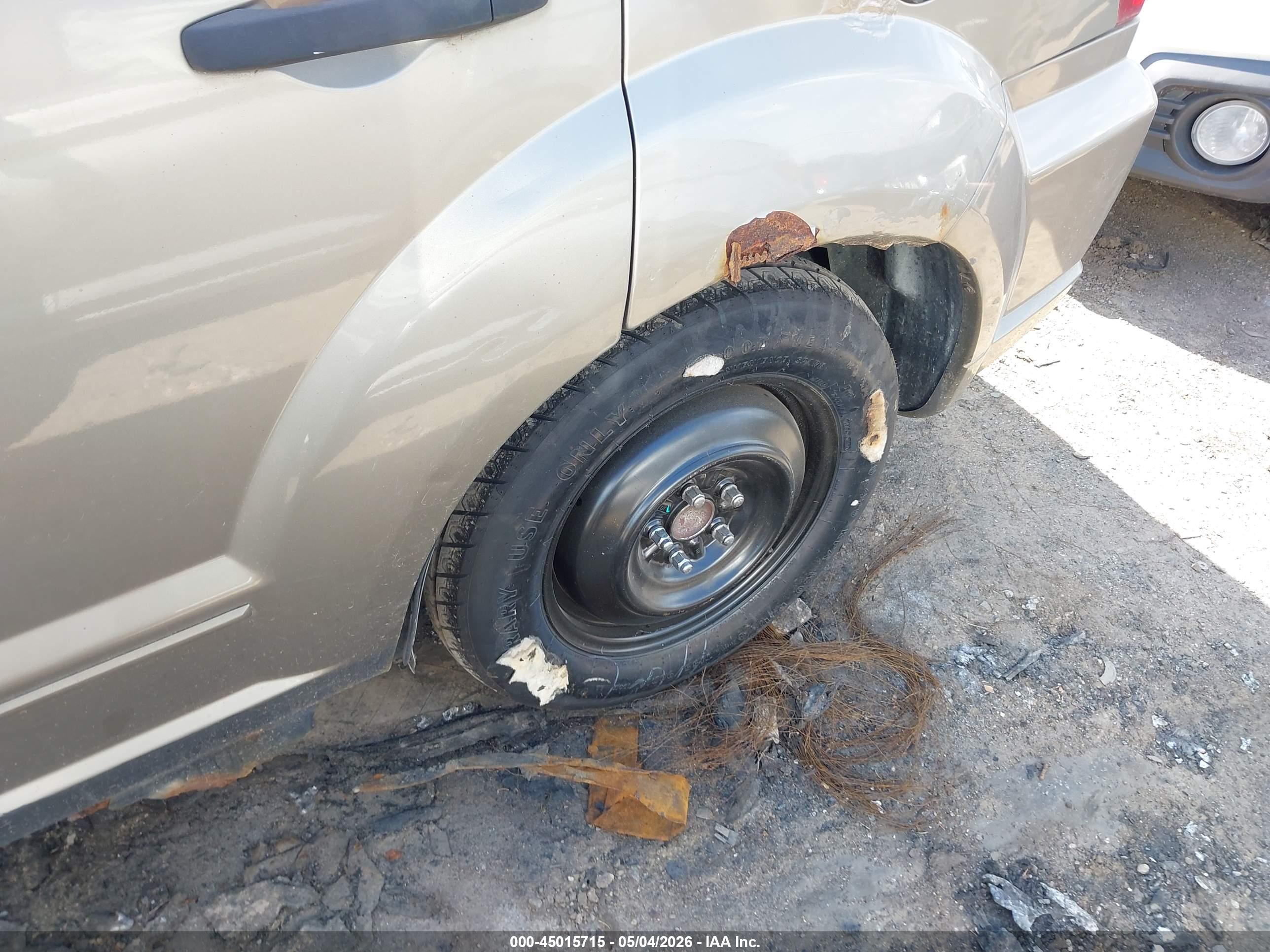 DODGE CALIBER image 6