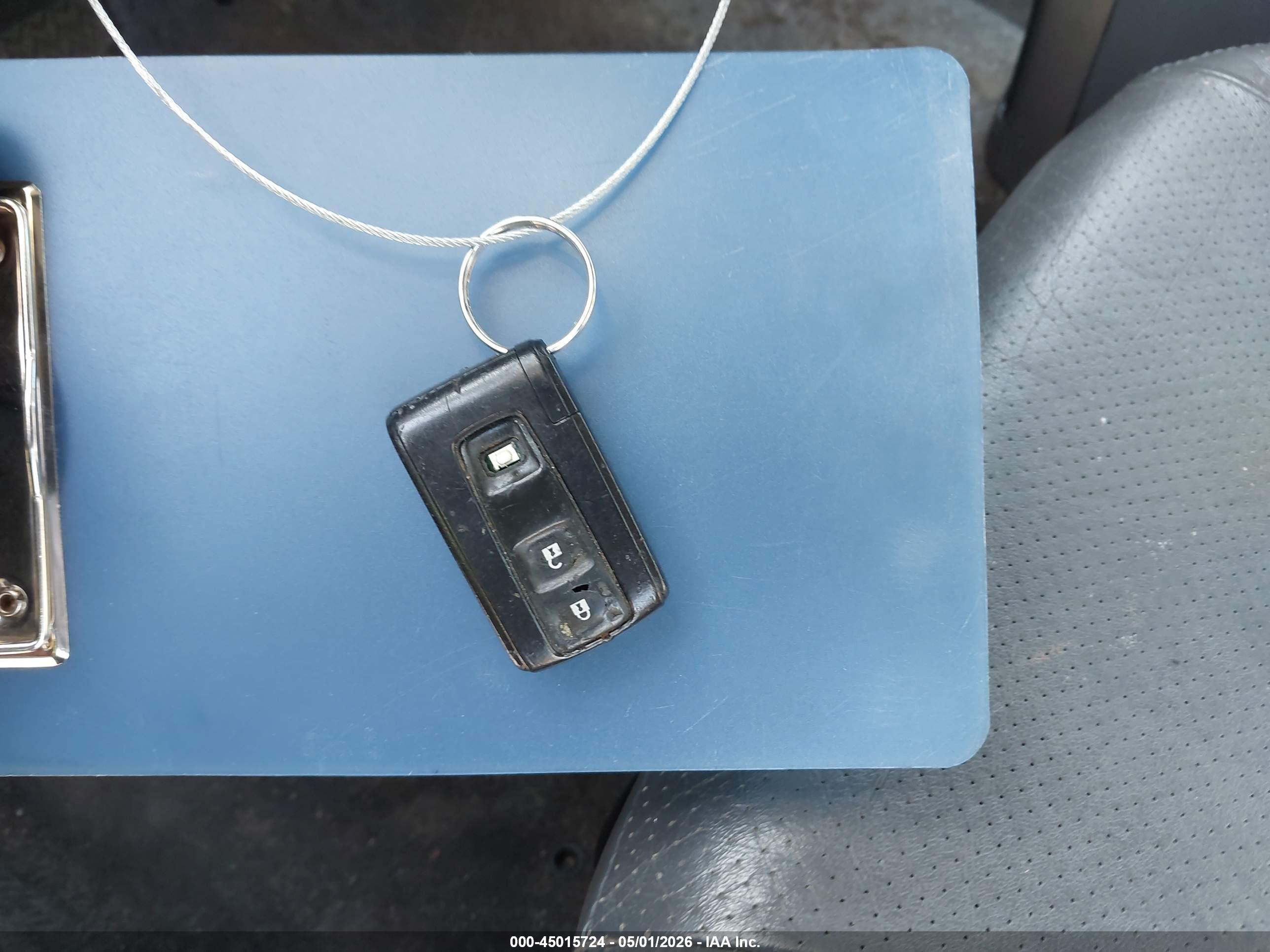 TOYOTA PRIUS image 11