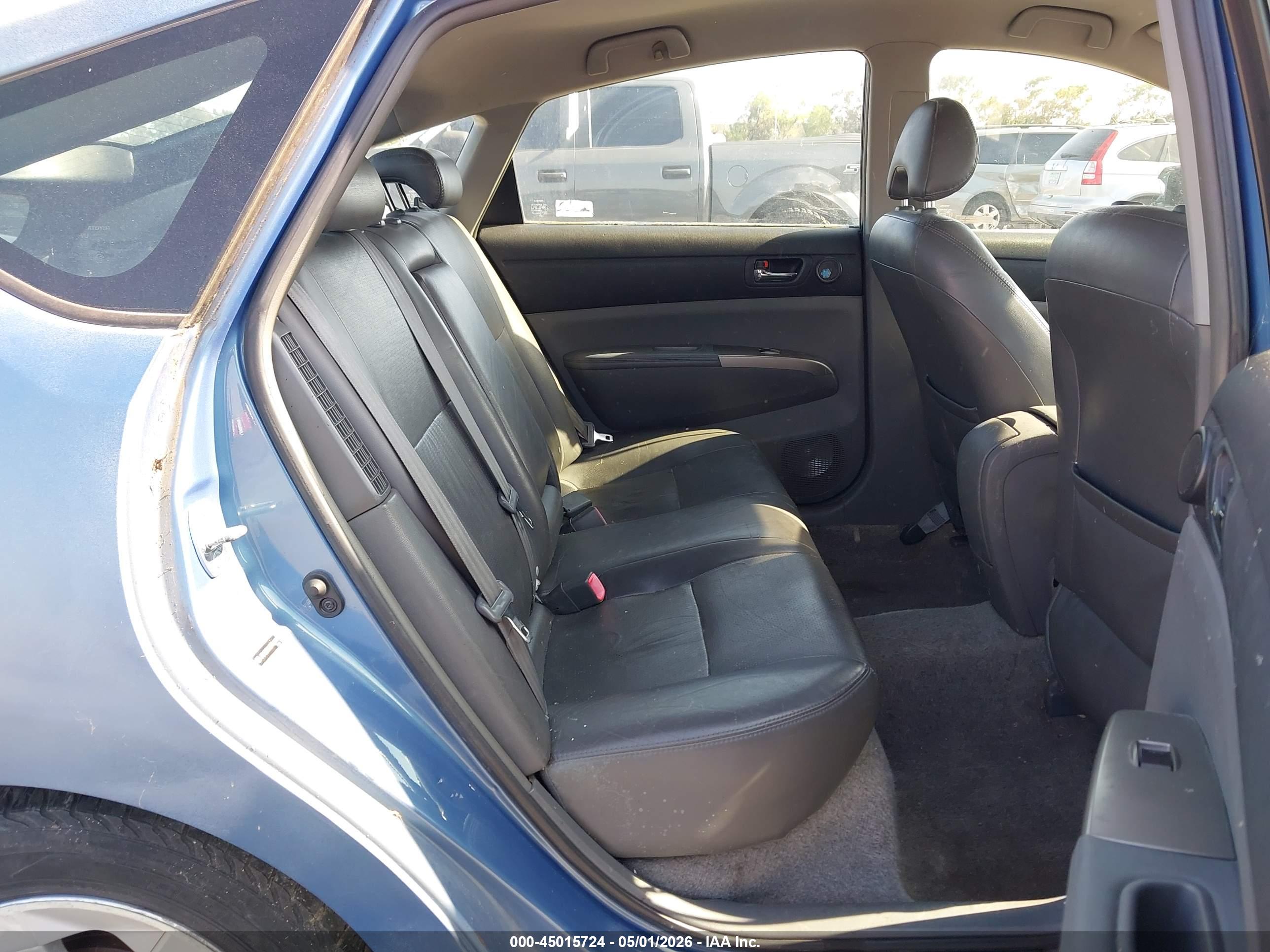 TOYOTA PRIUS image 8