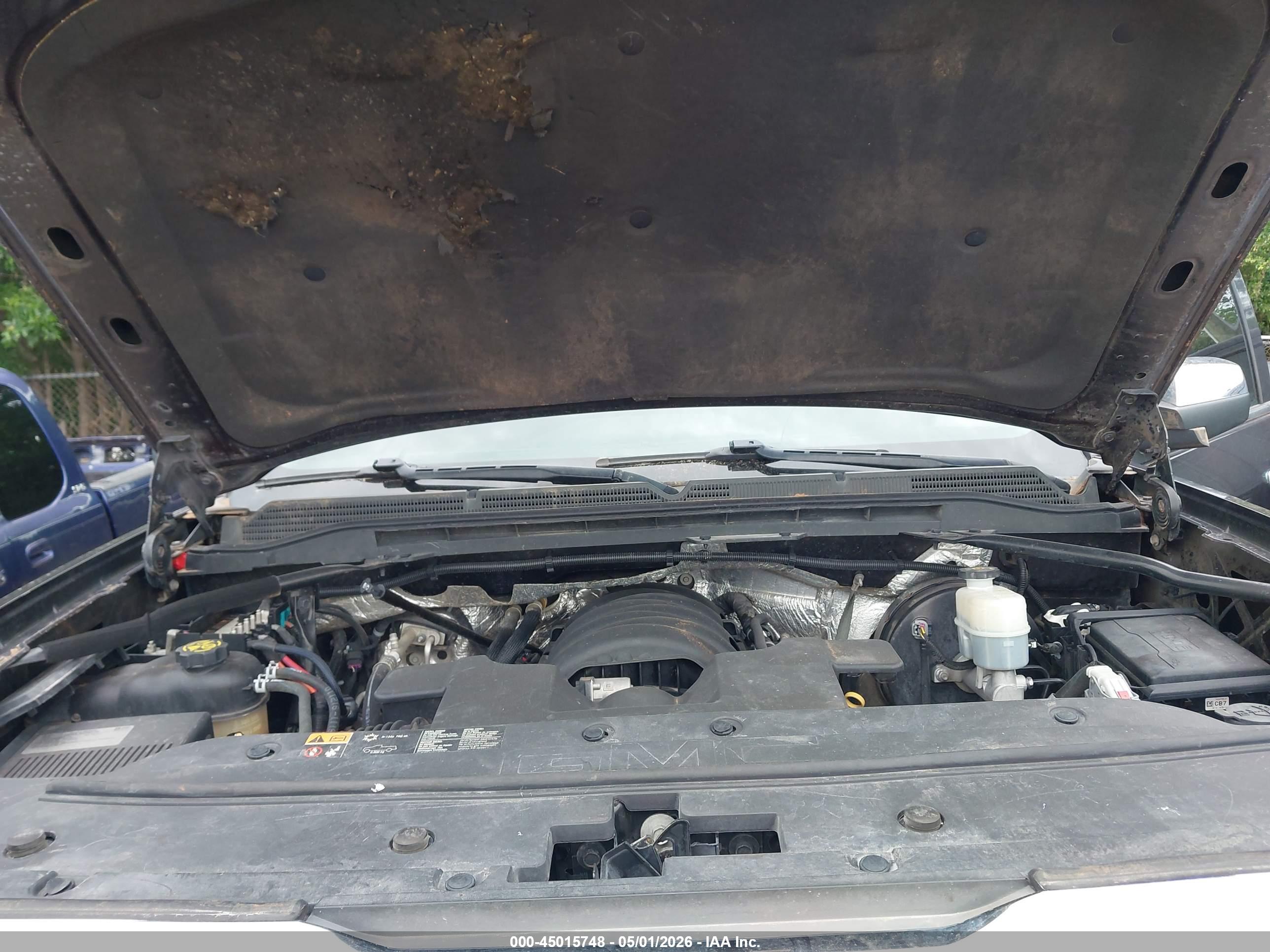 GMC SIERRA image 10