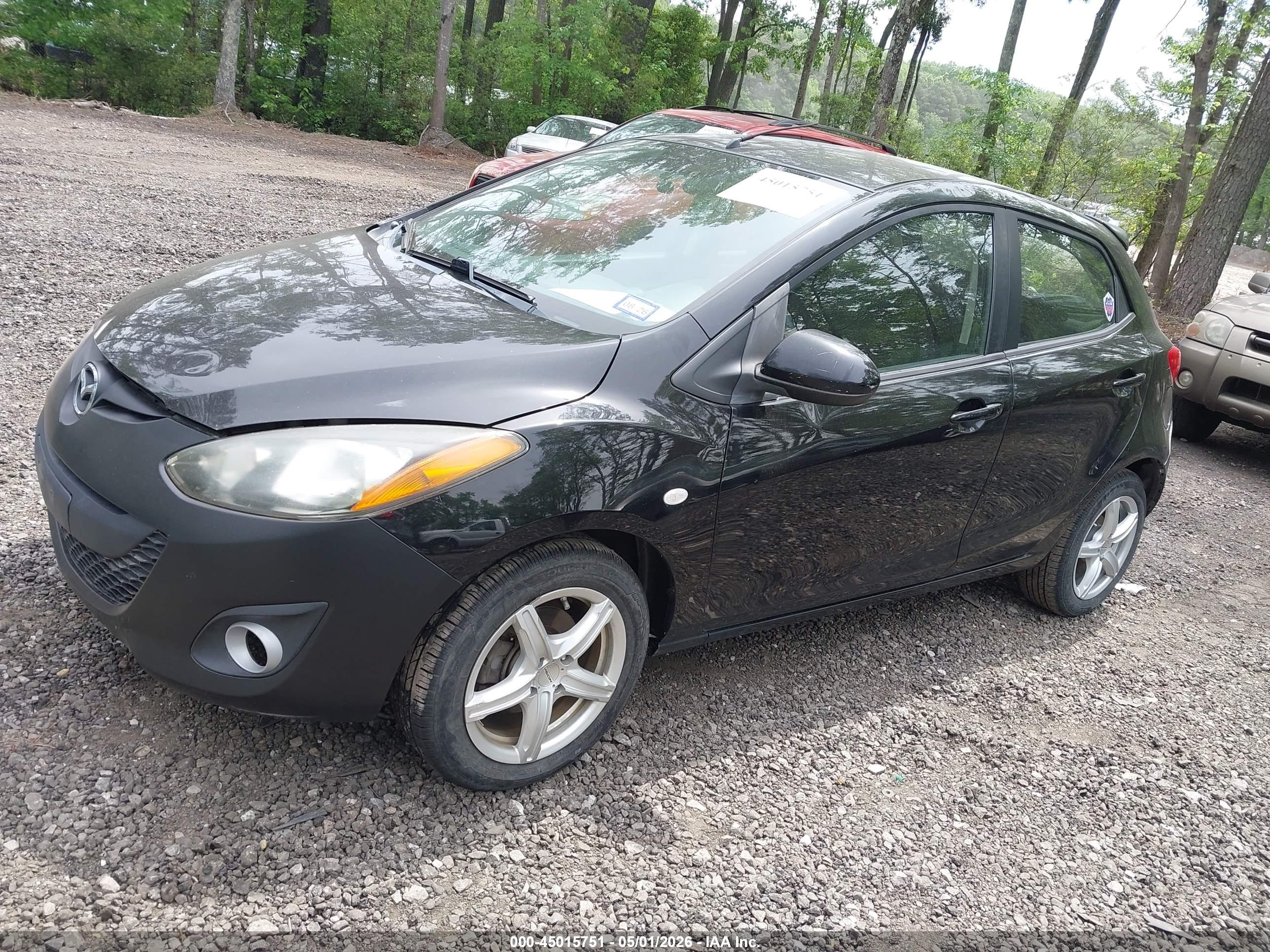 MAZDA MAZDA2 image 2