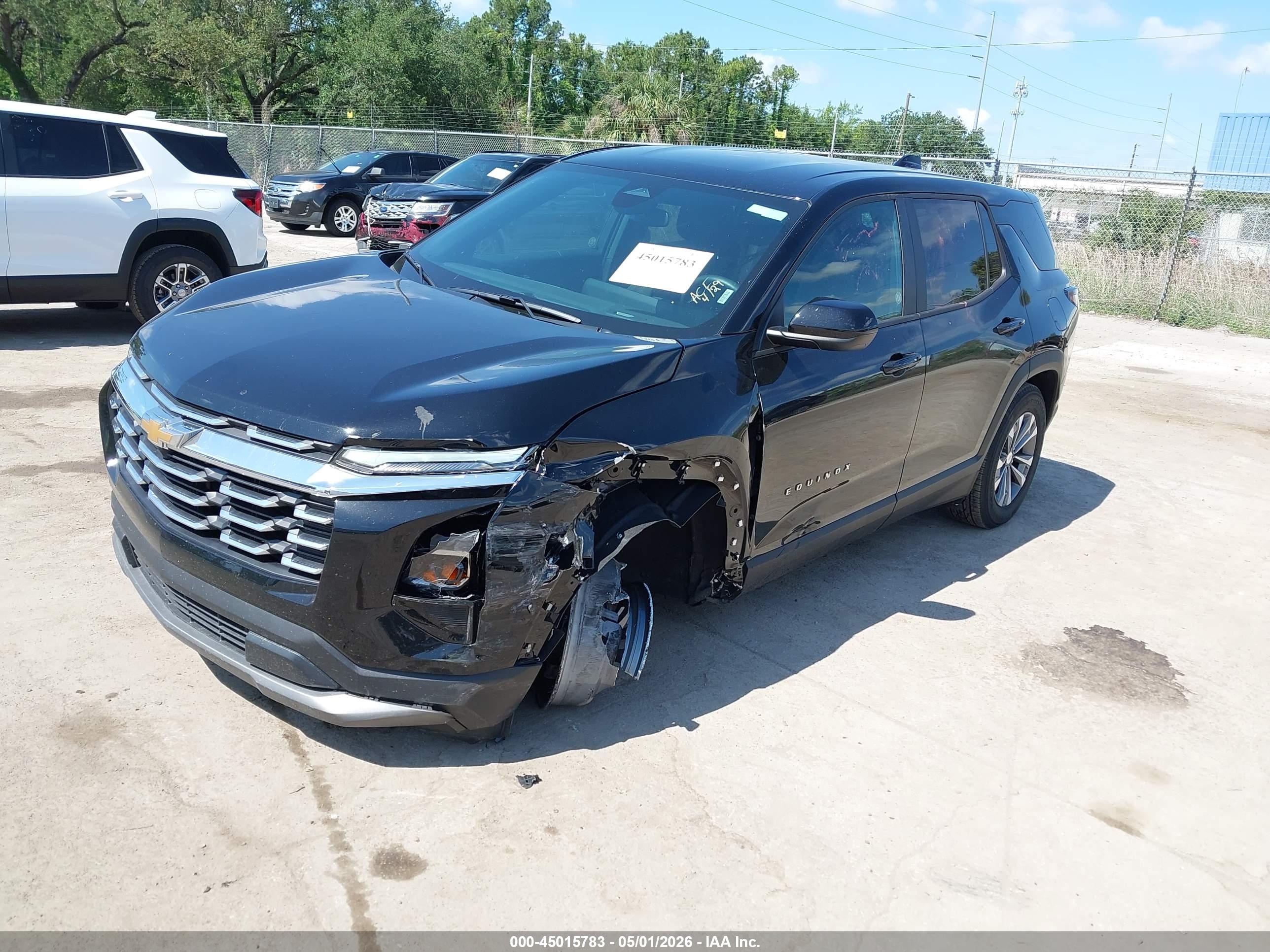 CHEVROLET EQUINOX image 2