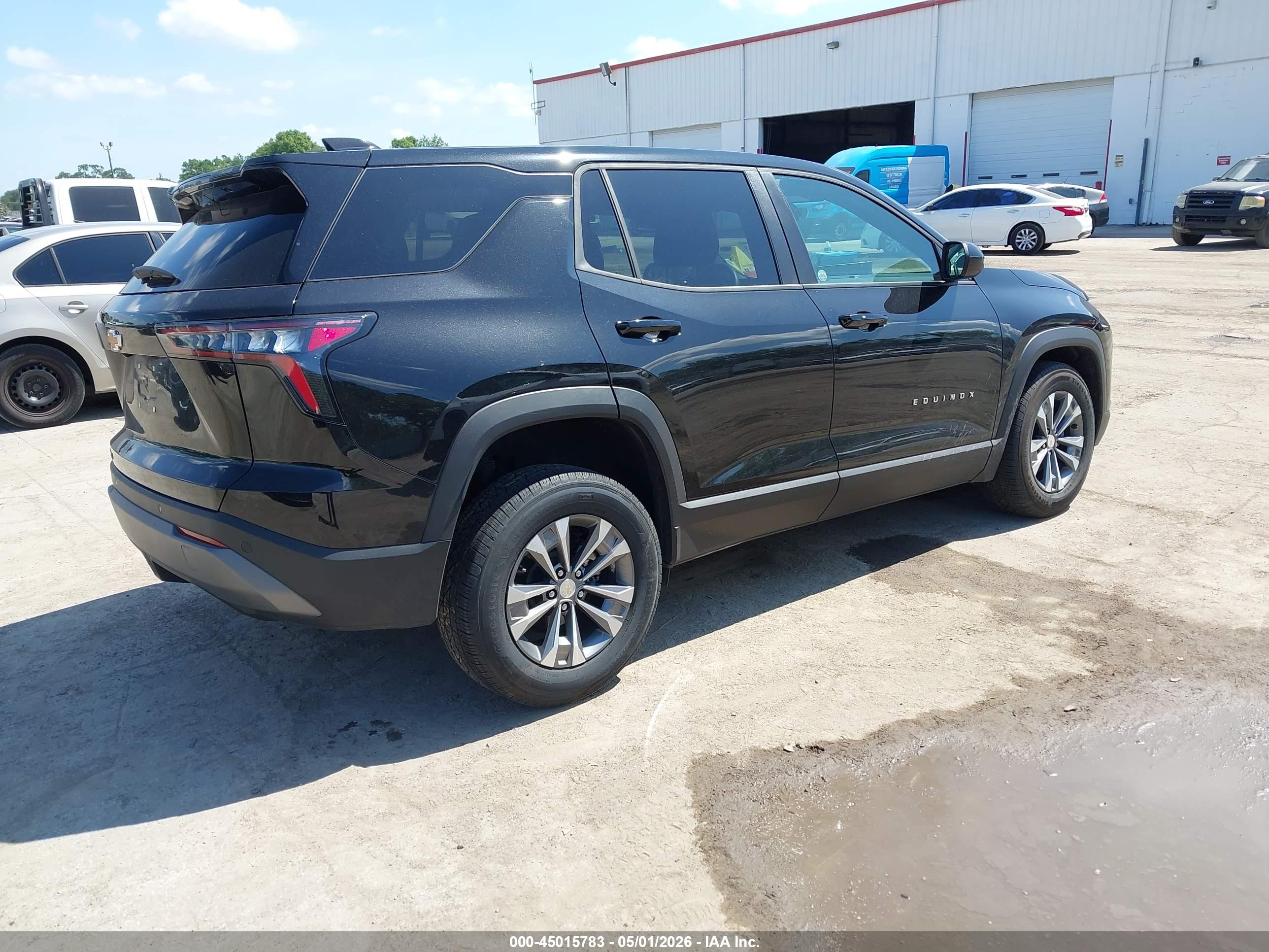 CHEVROLET EQUINOX image 4