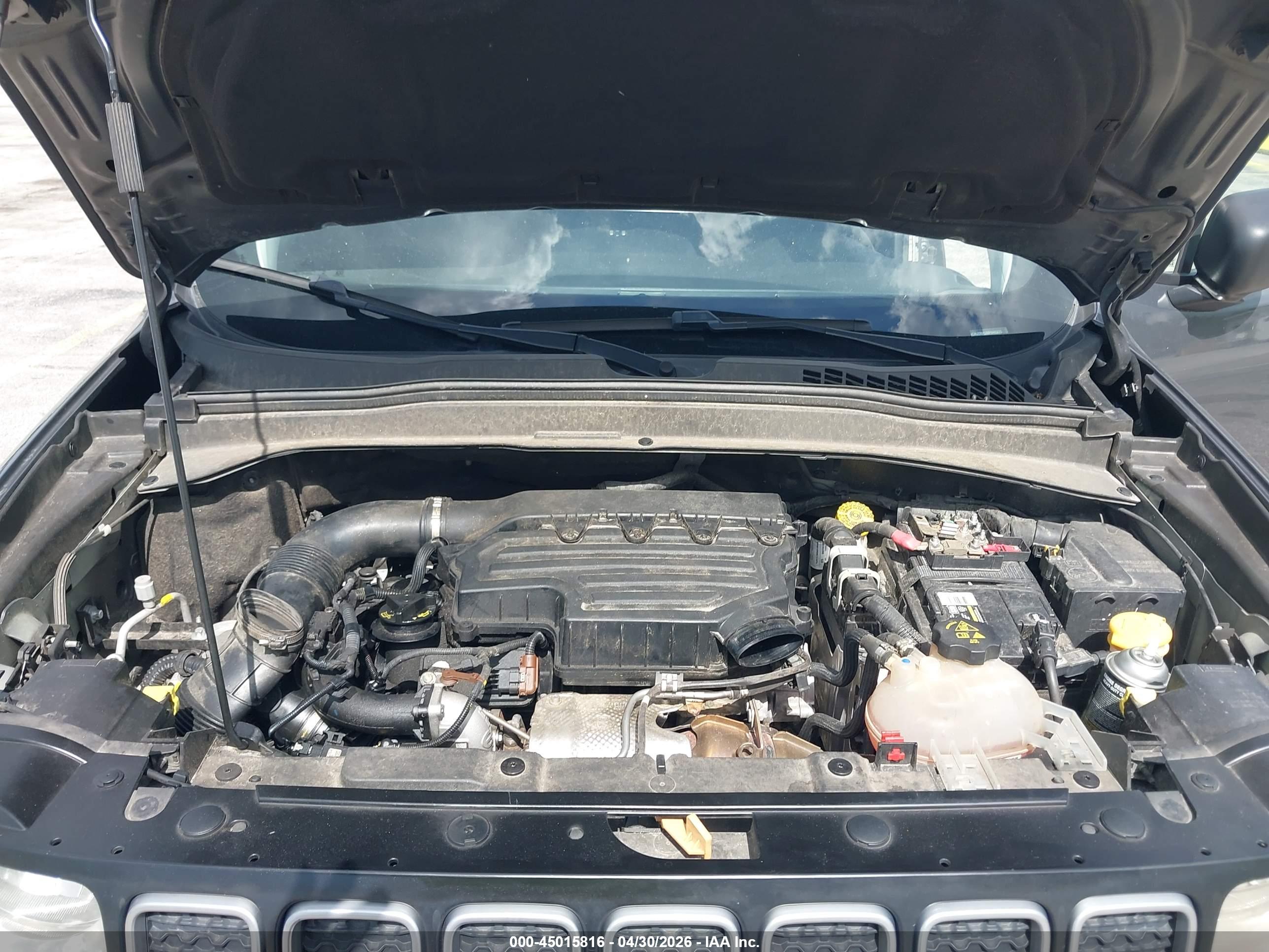 JEEP RENEGADE image 10