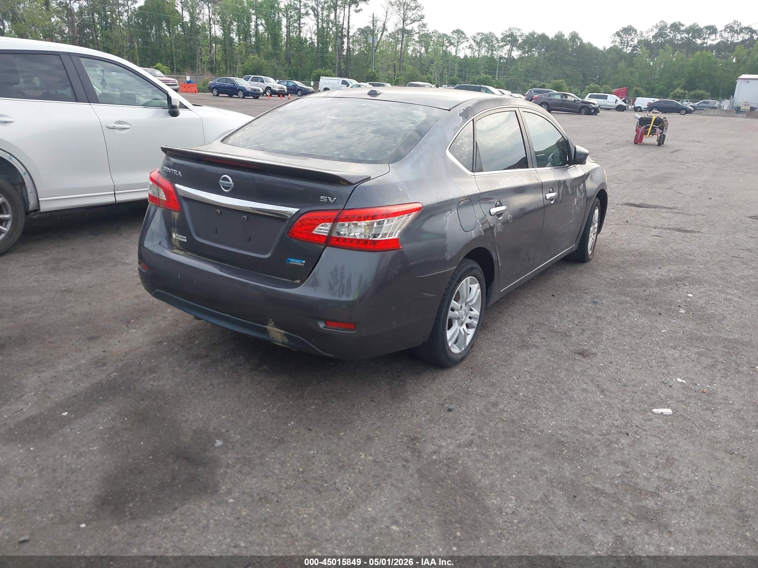 NISSAN SENTRA image 4