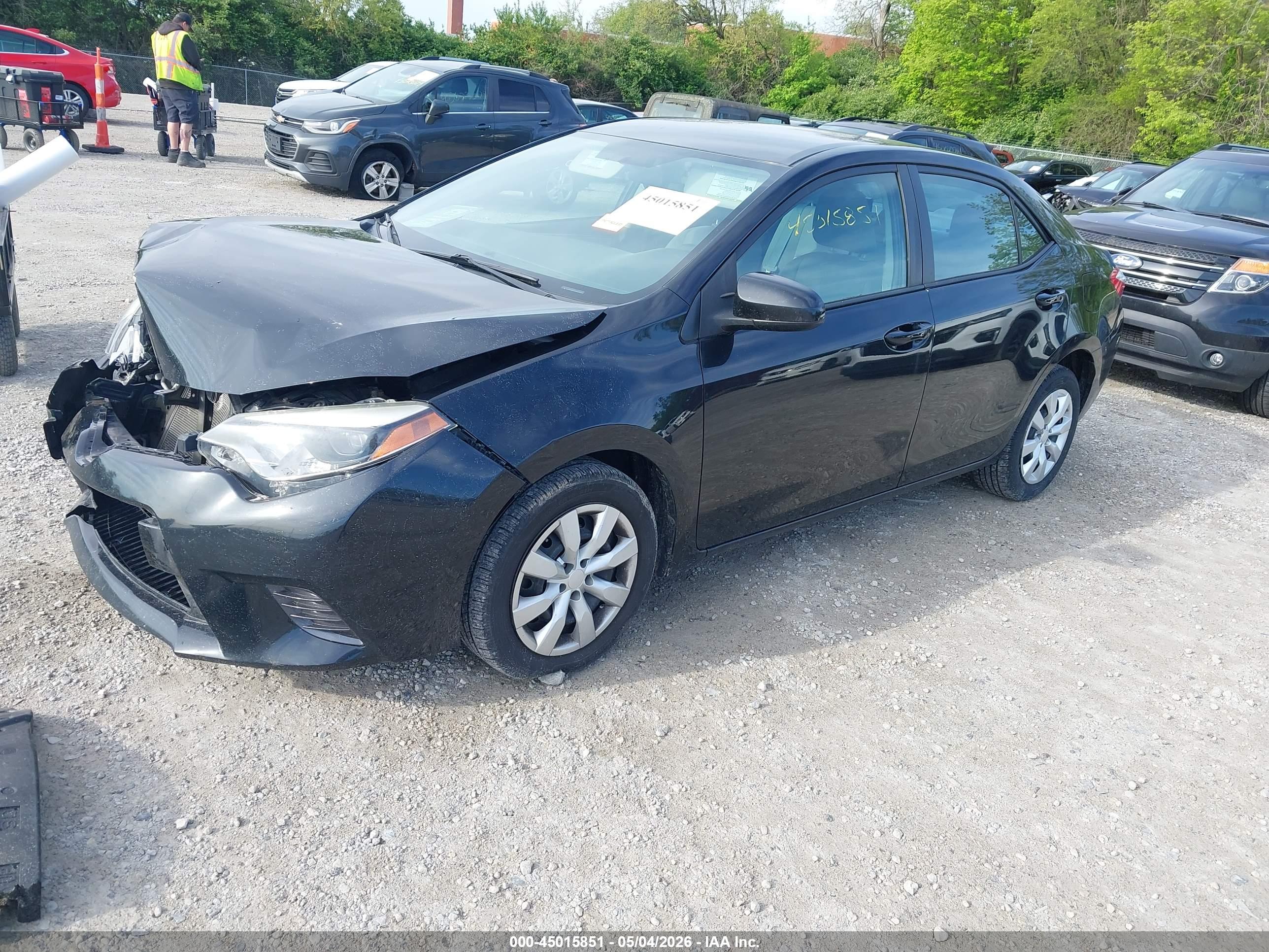 TOYOTA COROLLA image 2