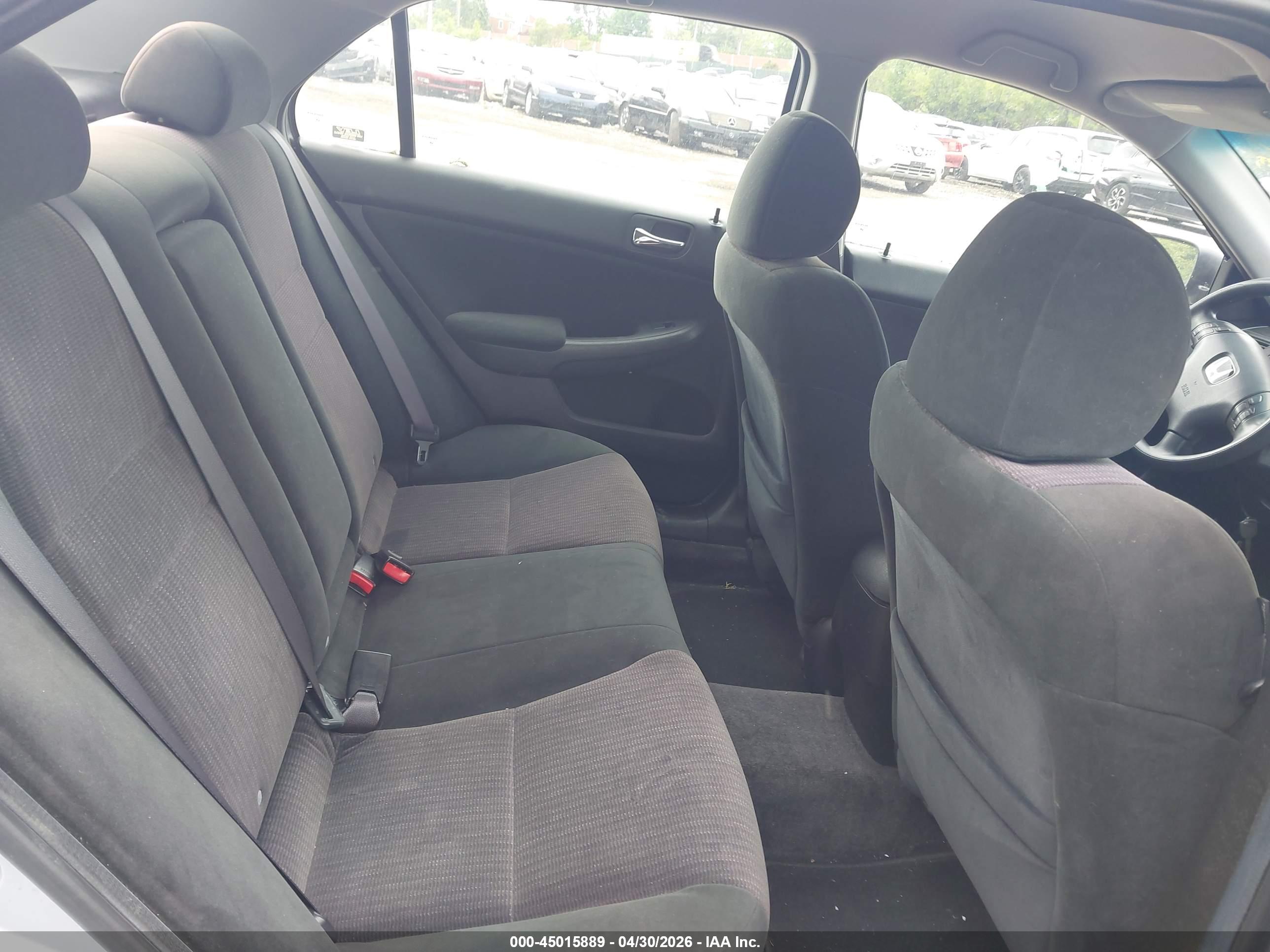 HONDA ACCORD image 8