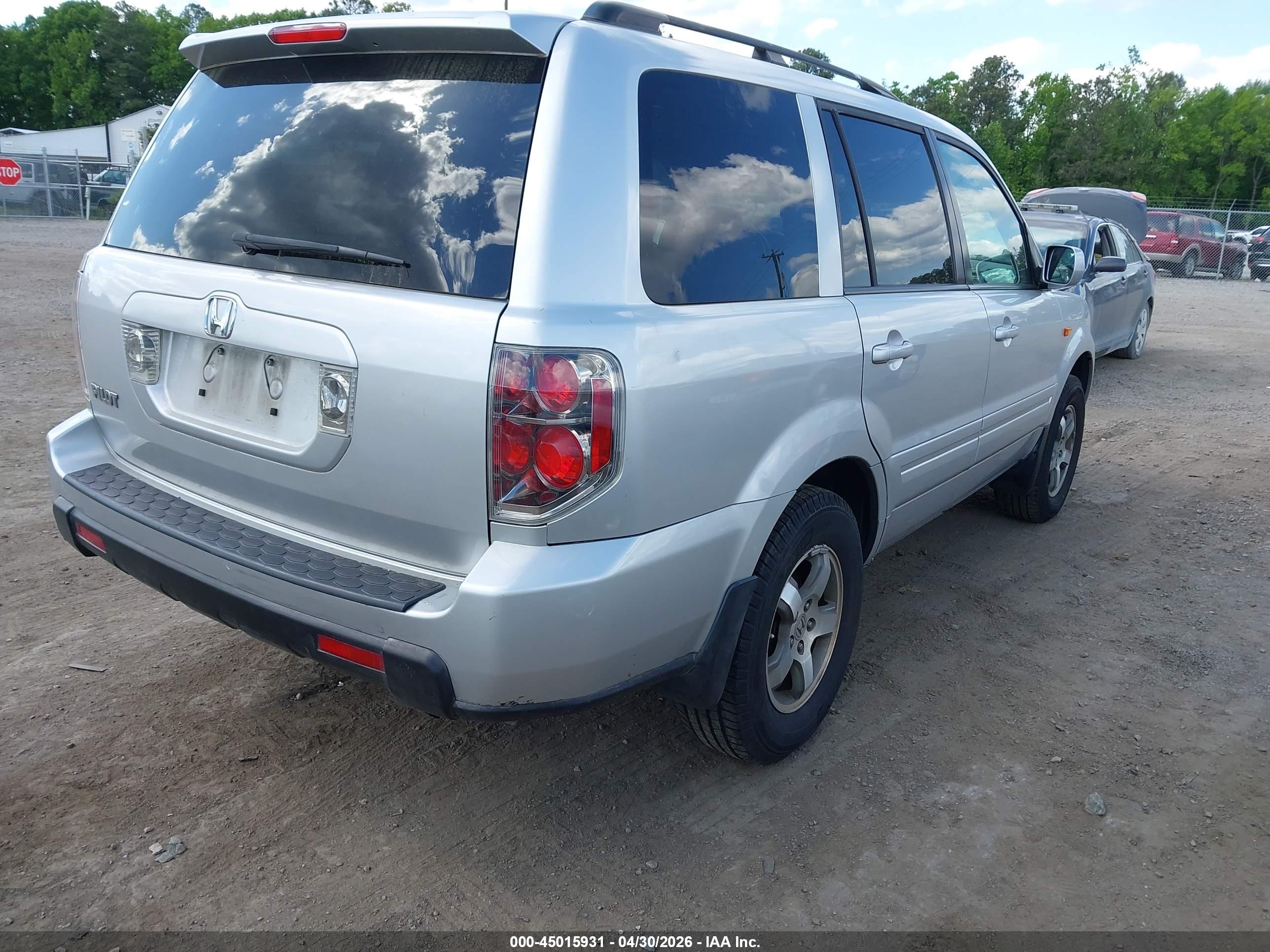 HONDA PILOT image 4