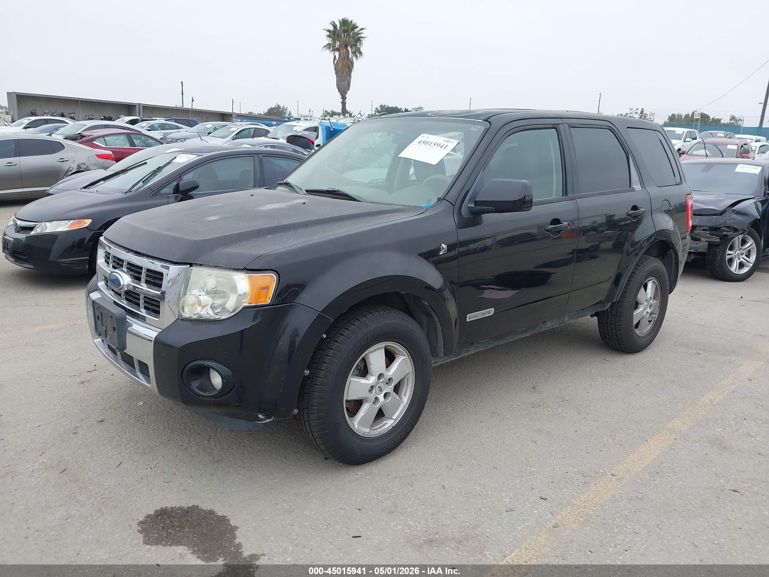 FORD ESCAPE image 2