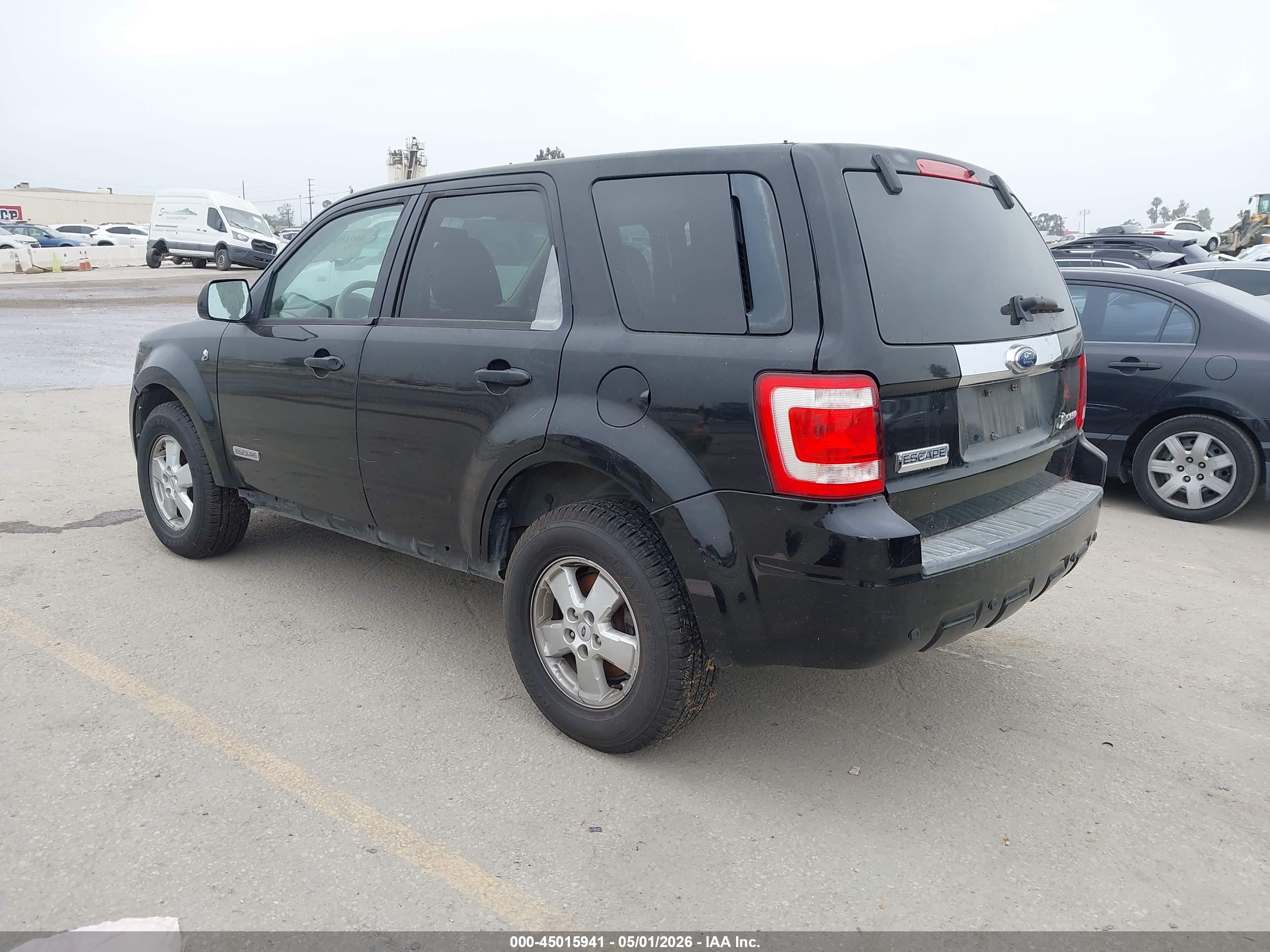 FORD ESCAPE image 3