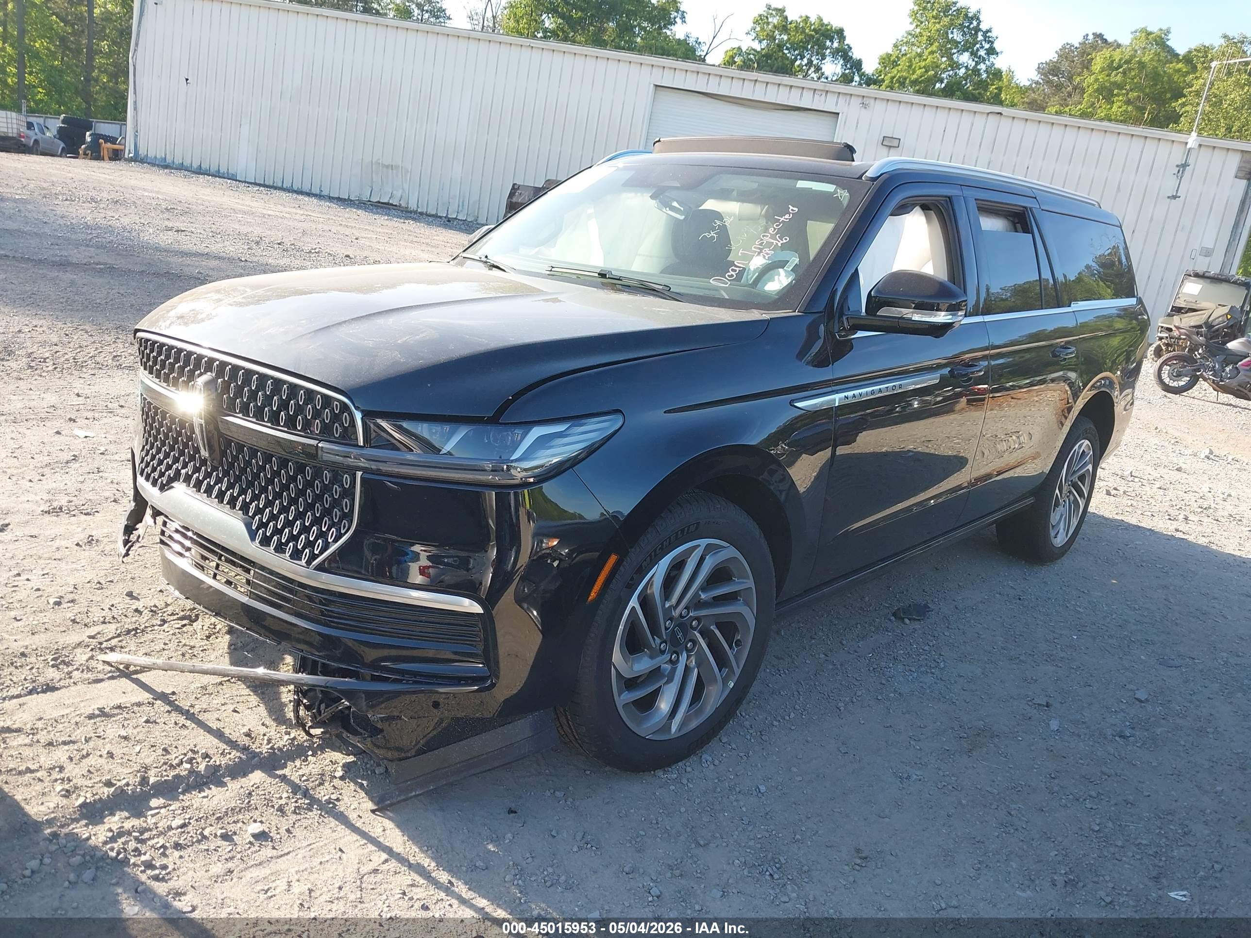 LINCOLN NAVIGATOR image 2