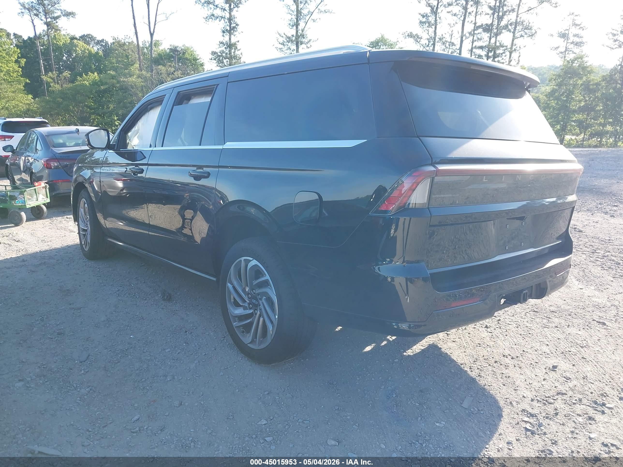 LINCOLN NAVIGATOR image 3