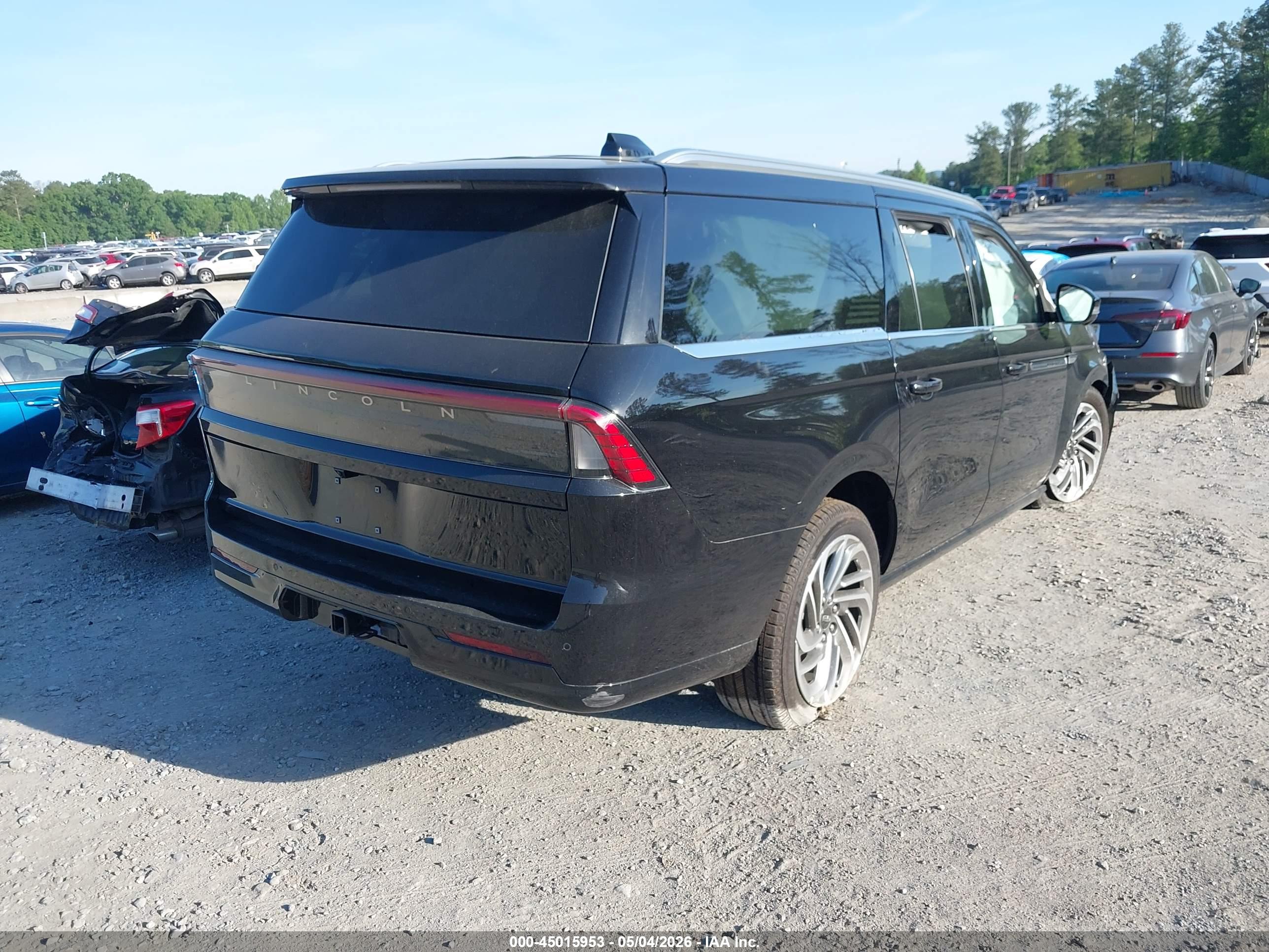 LINCOLN NAVIGATOR image 4