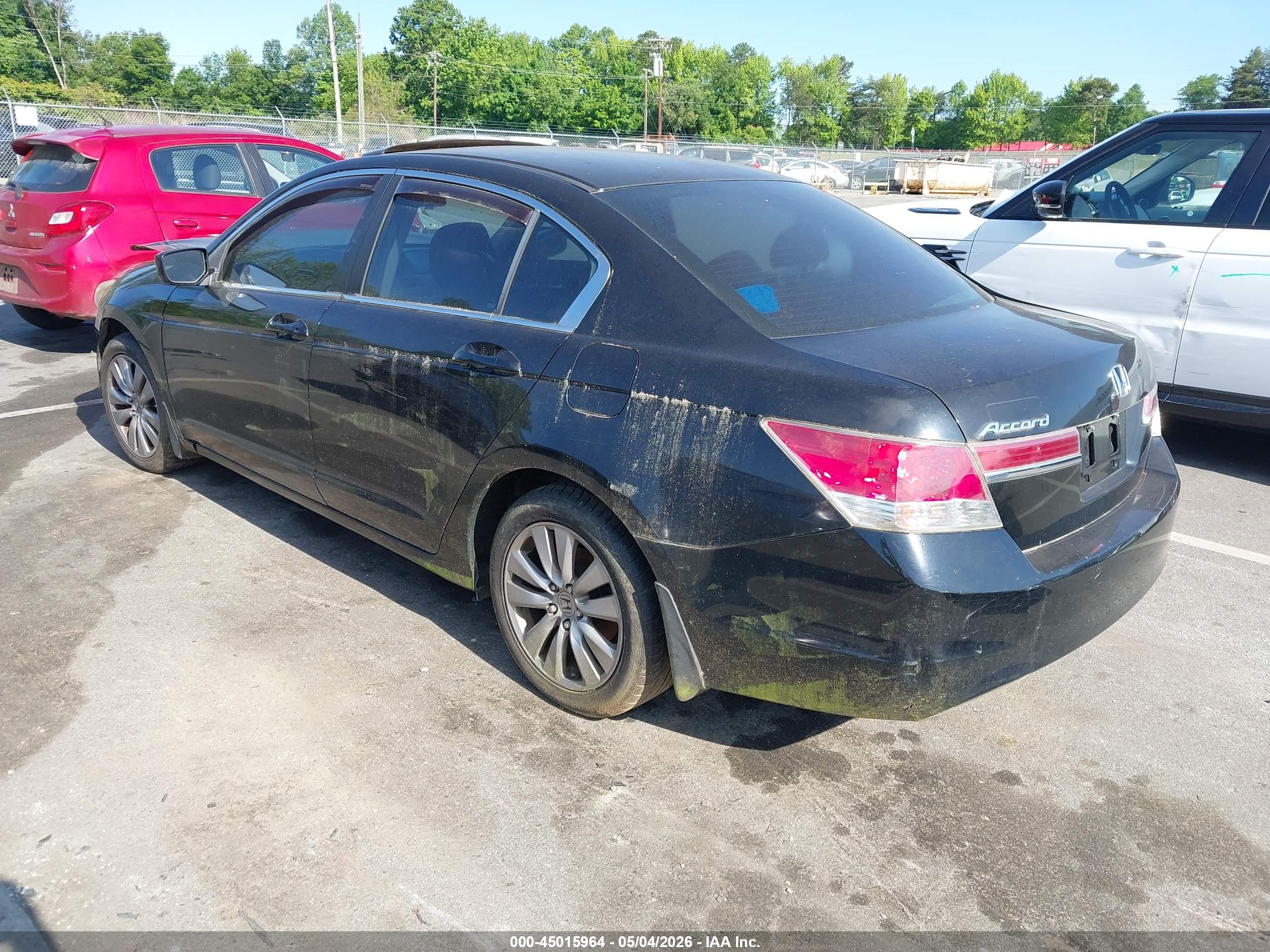 HONDA ACCORD image 3