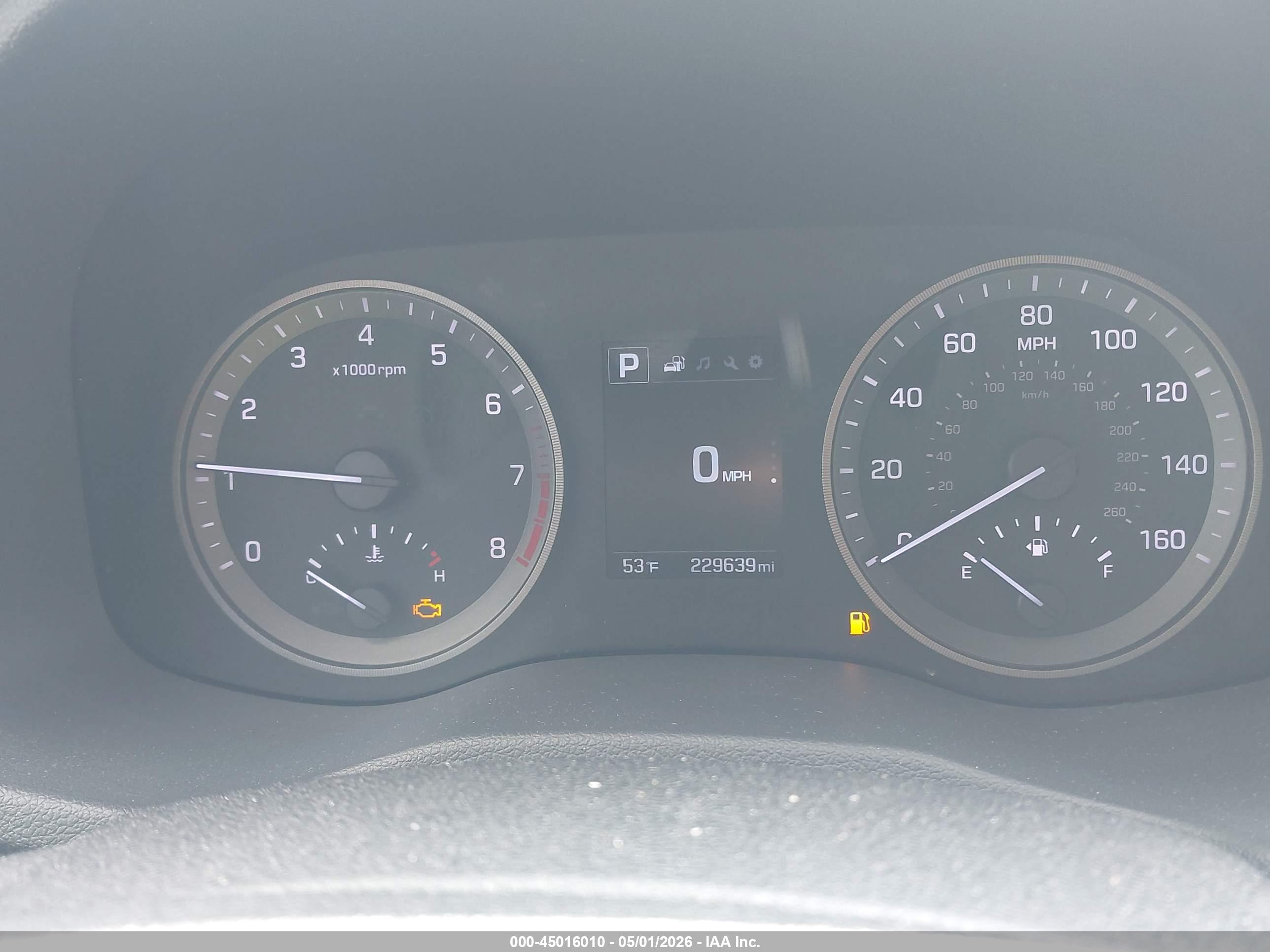 HYUNDAI TUCSON image 7