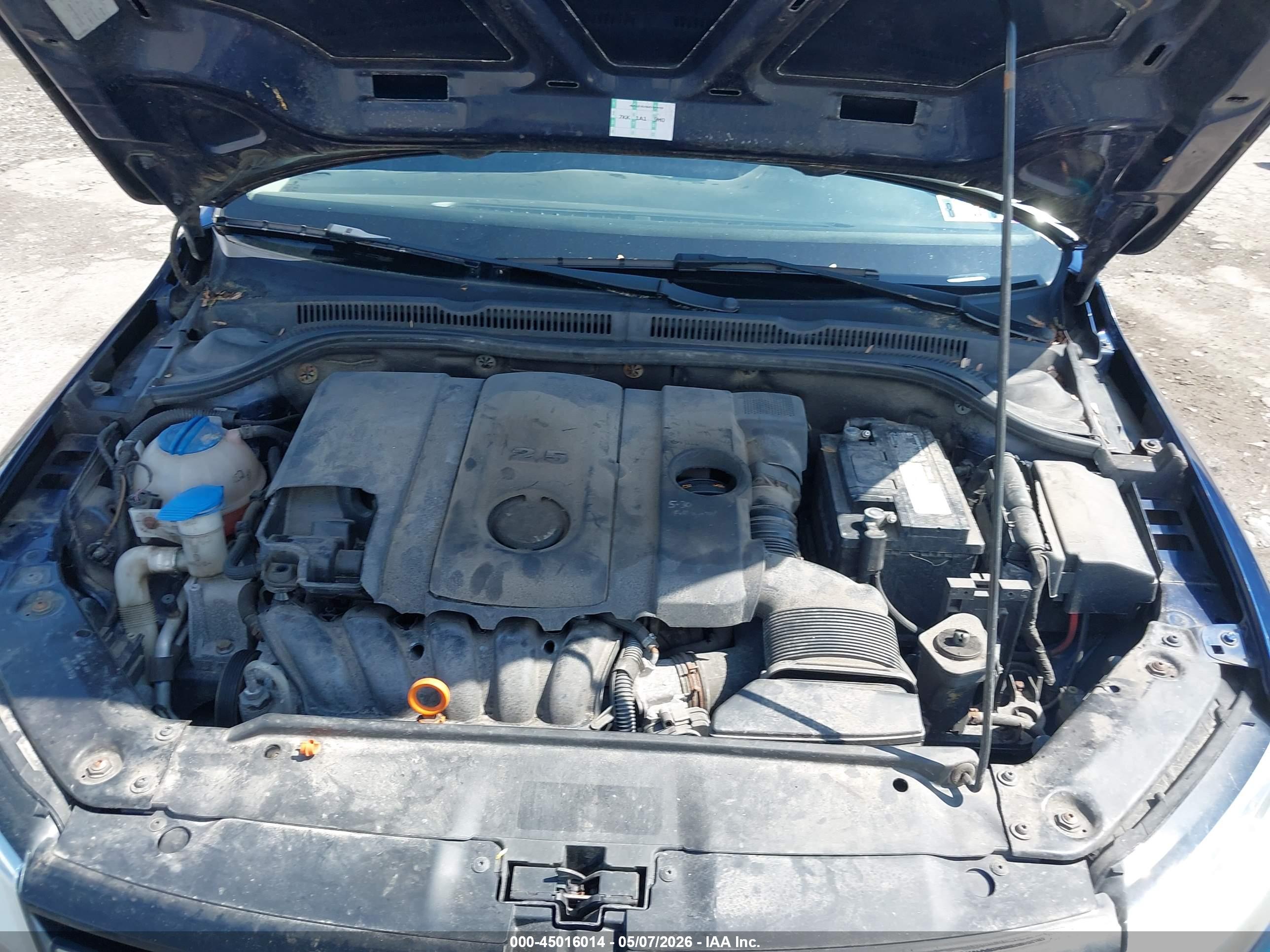 VOLKSWAGEN JETTA image 10