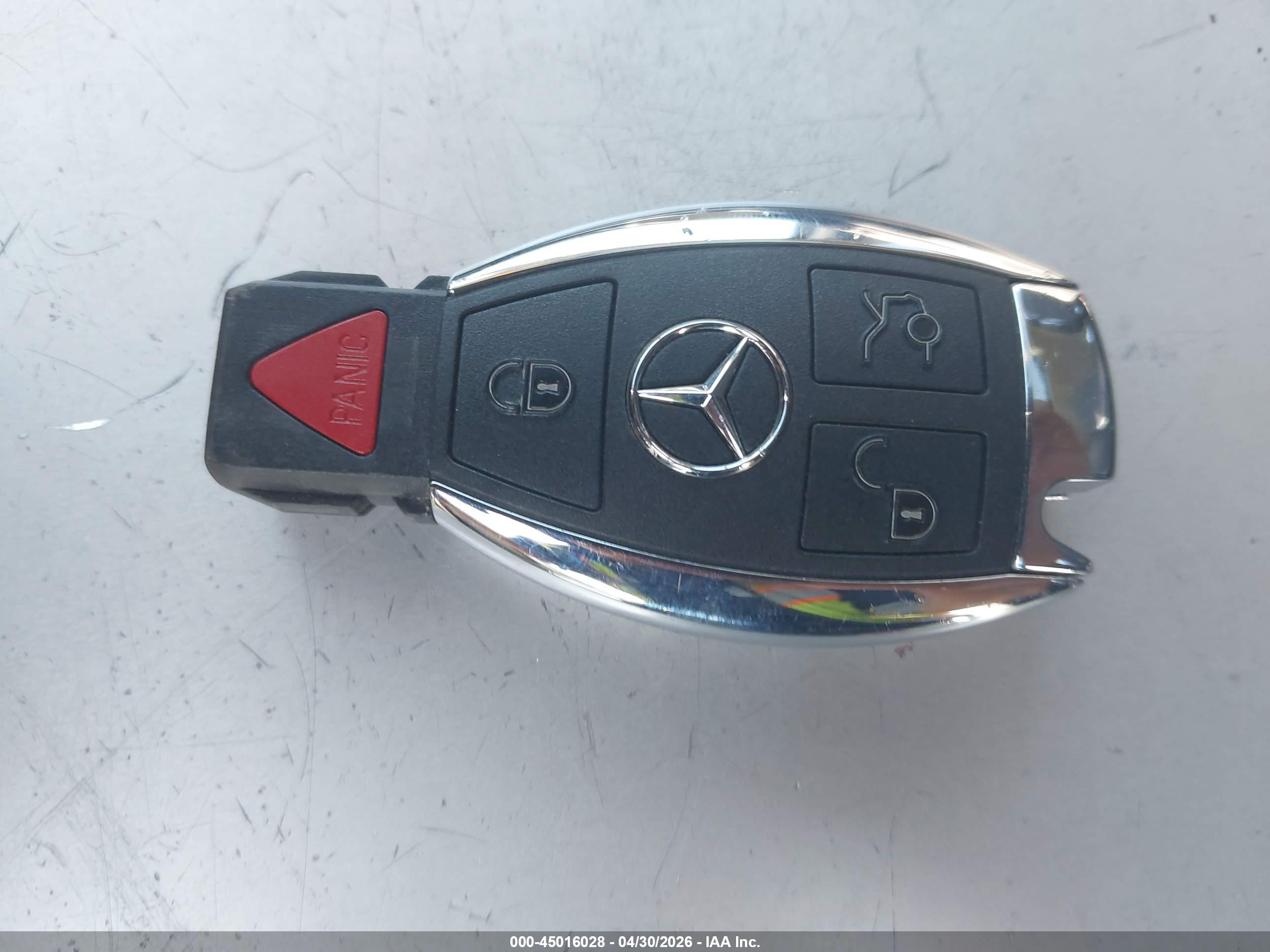 MERCEDES-BENZ GLK image 11
