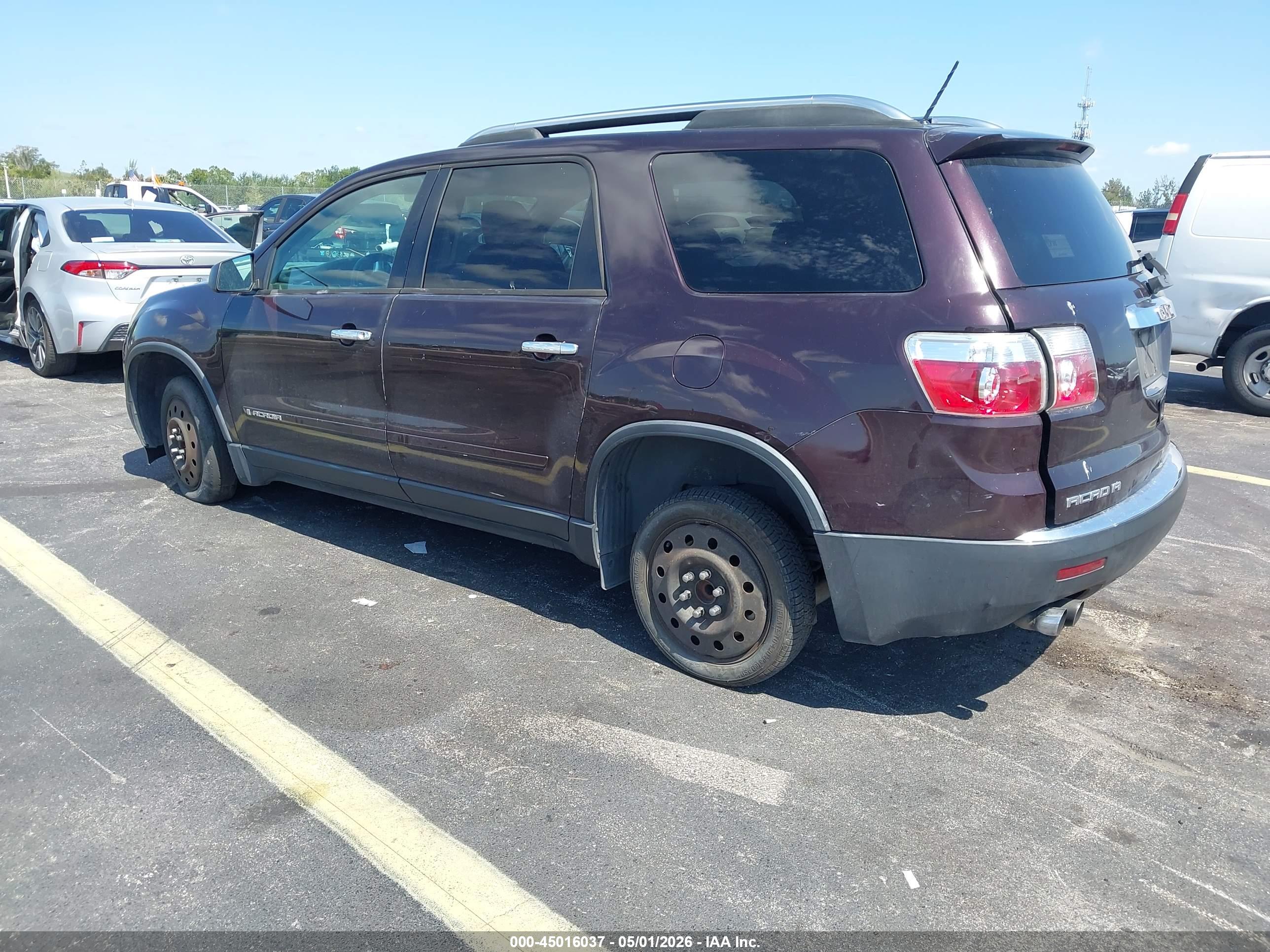 GMC ACADIA image 3