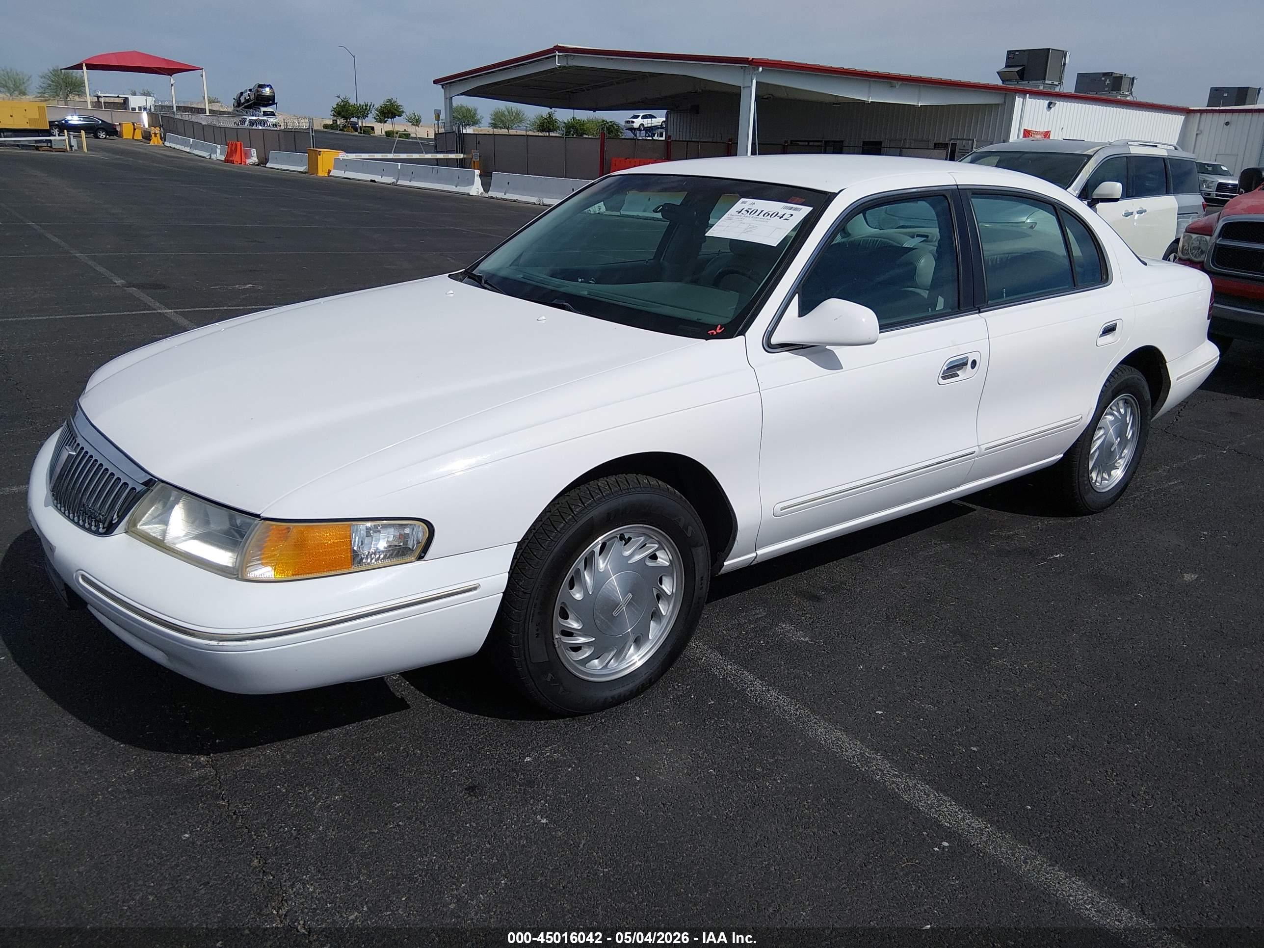 LINCOLN CONTINENTAL image 2