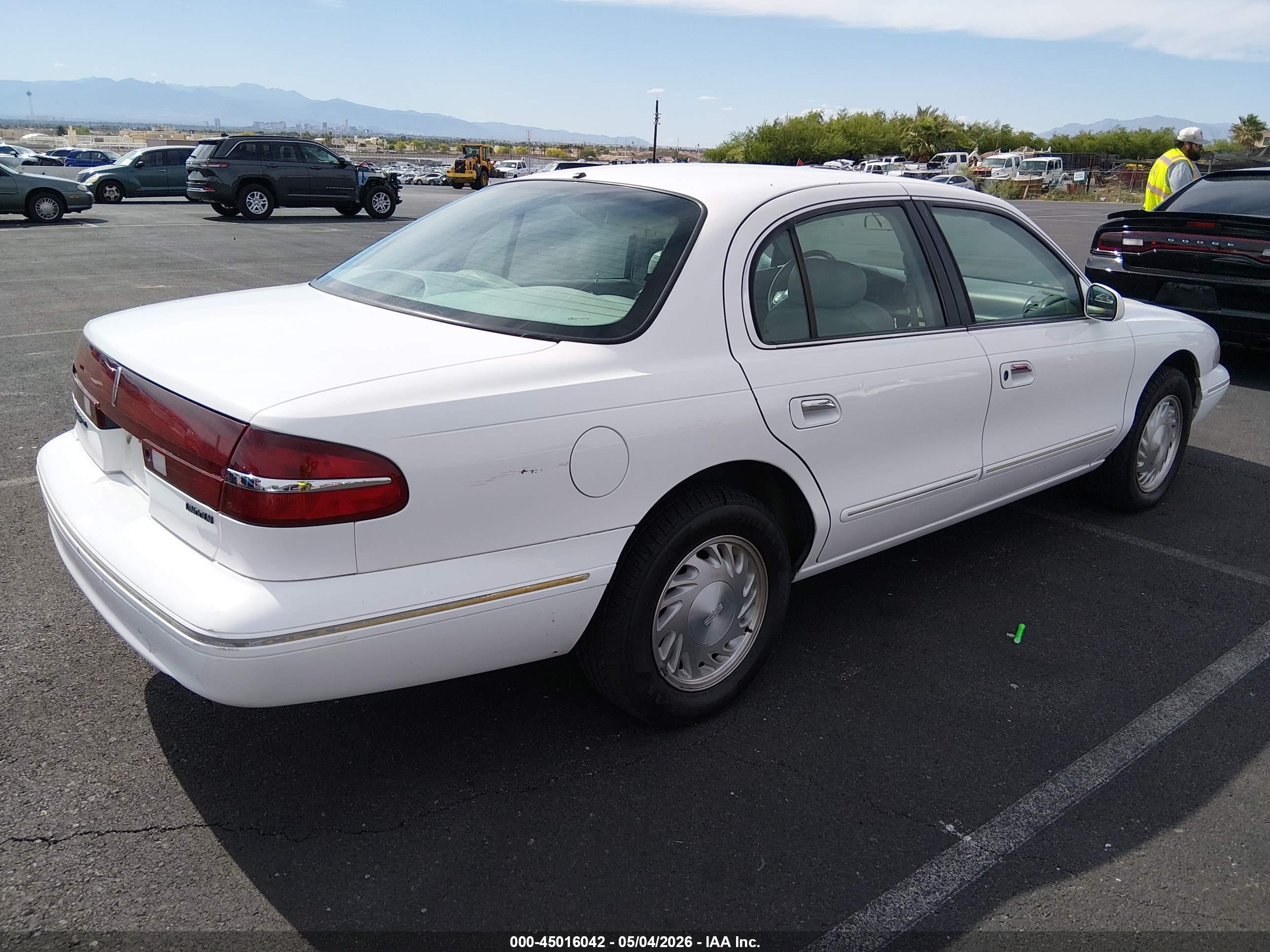 LINCOLN CONTINENTAL image 4