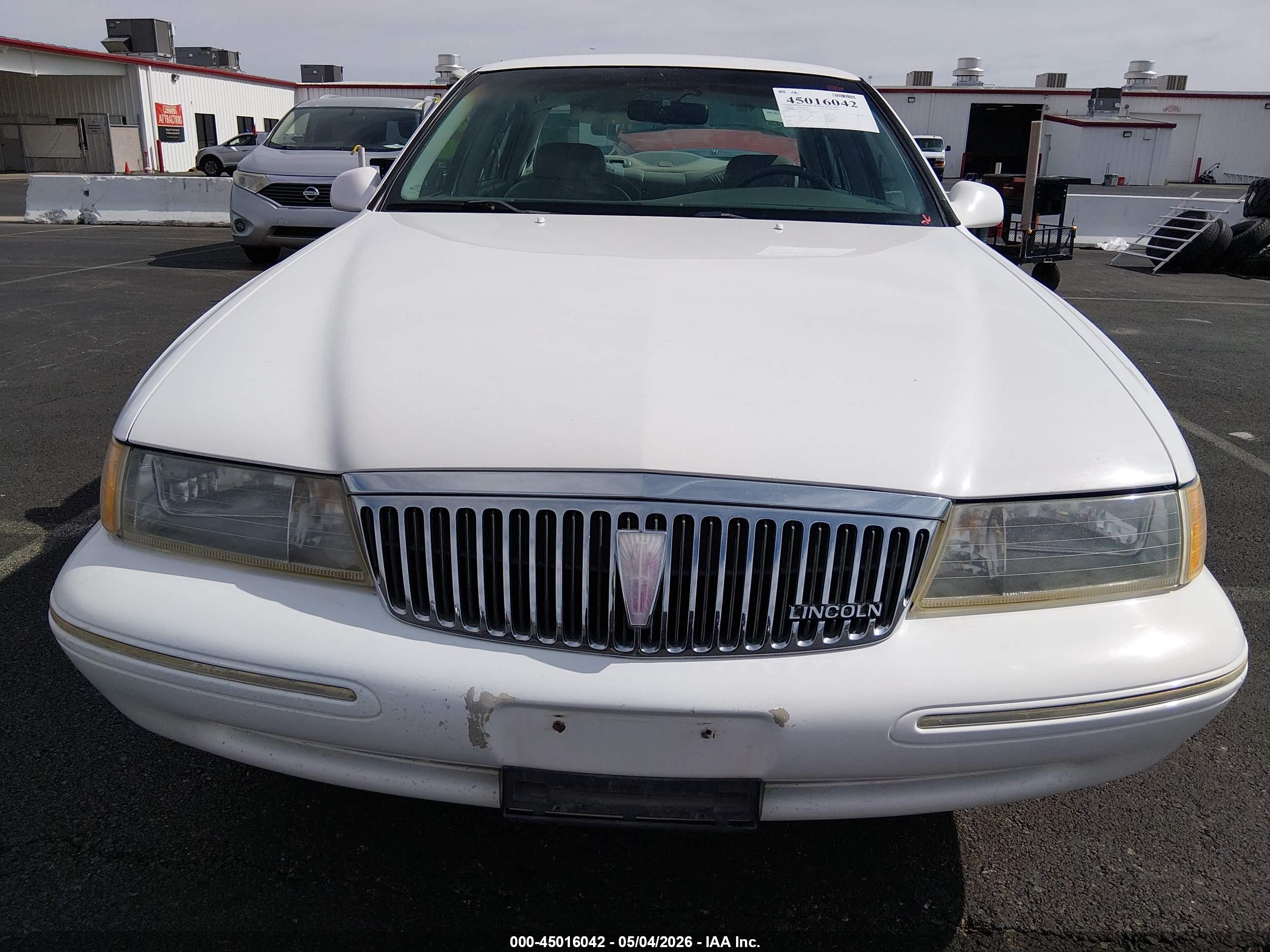LINCOLN CONTINENTAL image 6