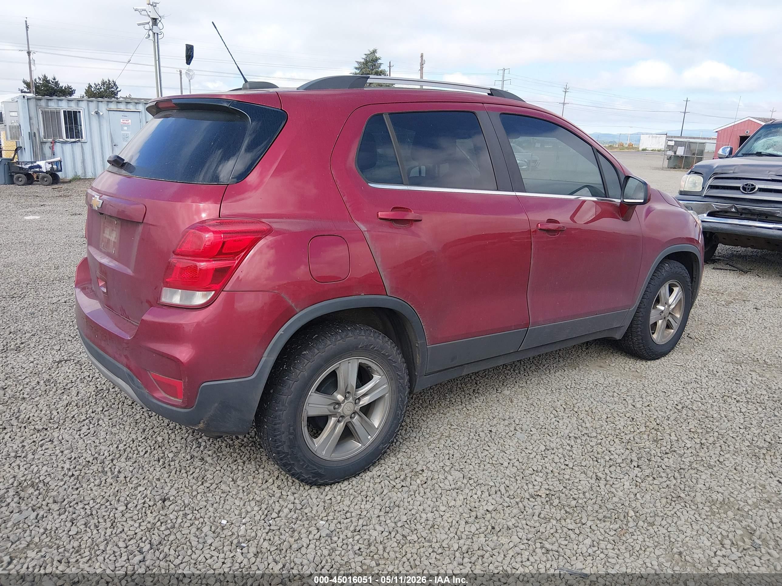 CHEVROLET TRAX image 4