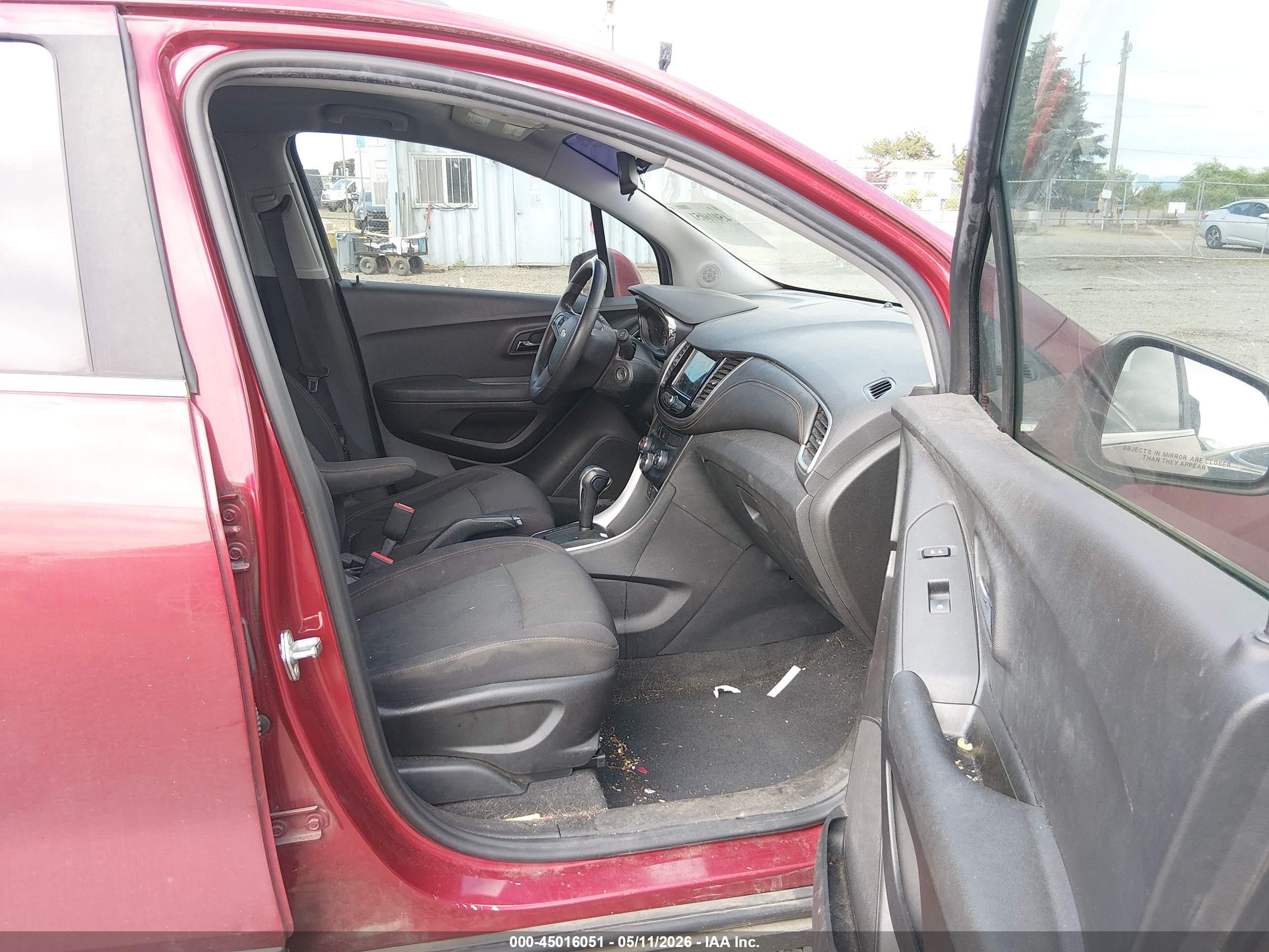 CHEVROLET TRAX image 5