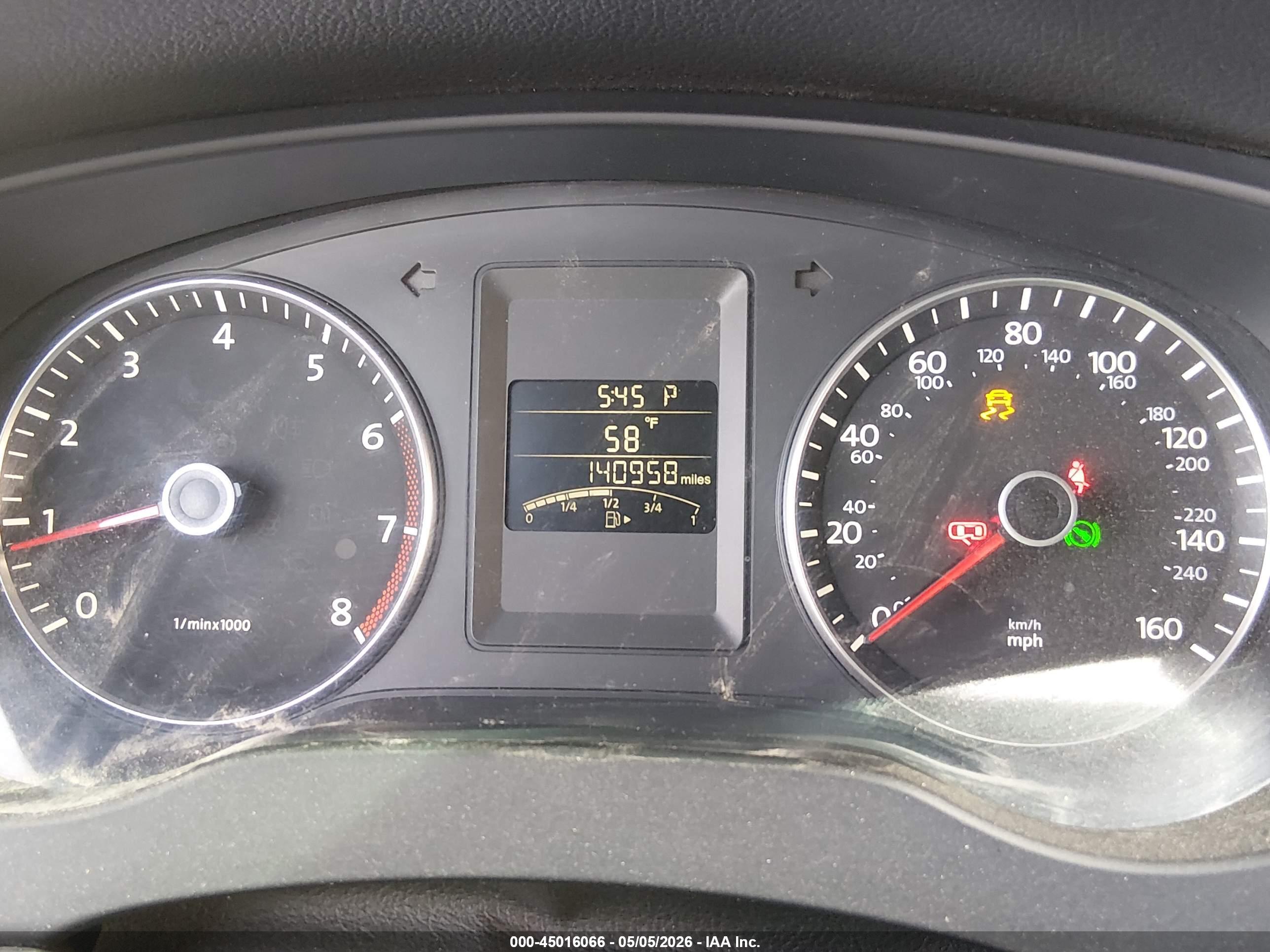 VOLKSWAGEN JETTA image 7