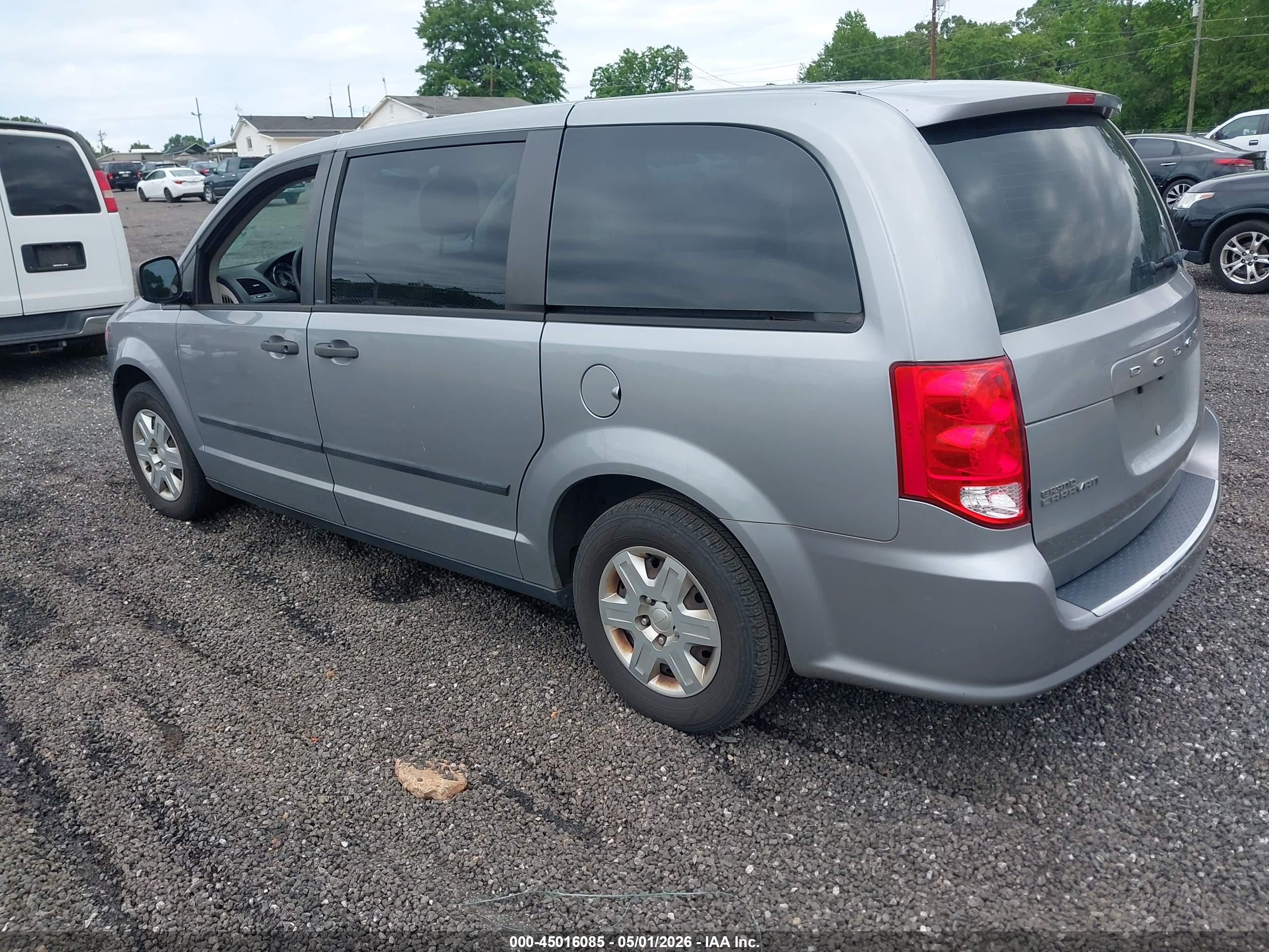 DODGE GRAND image 3
