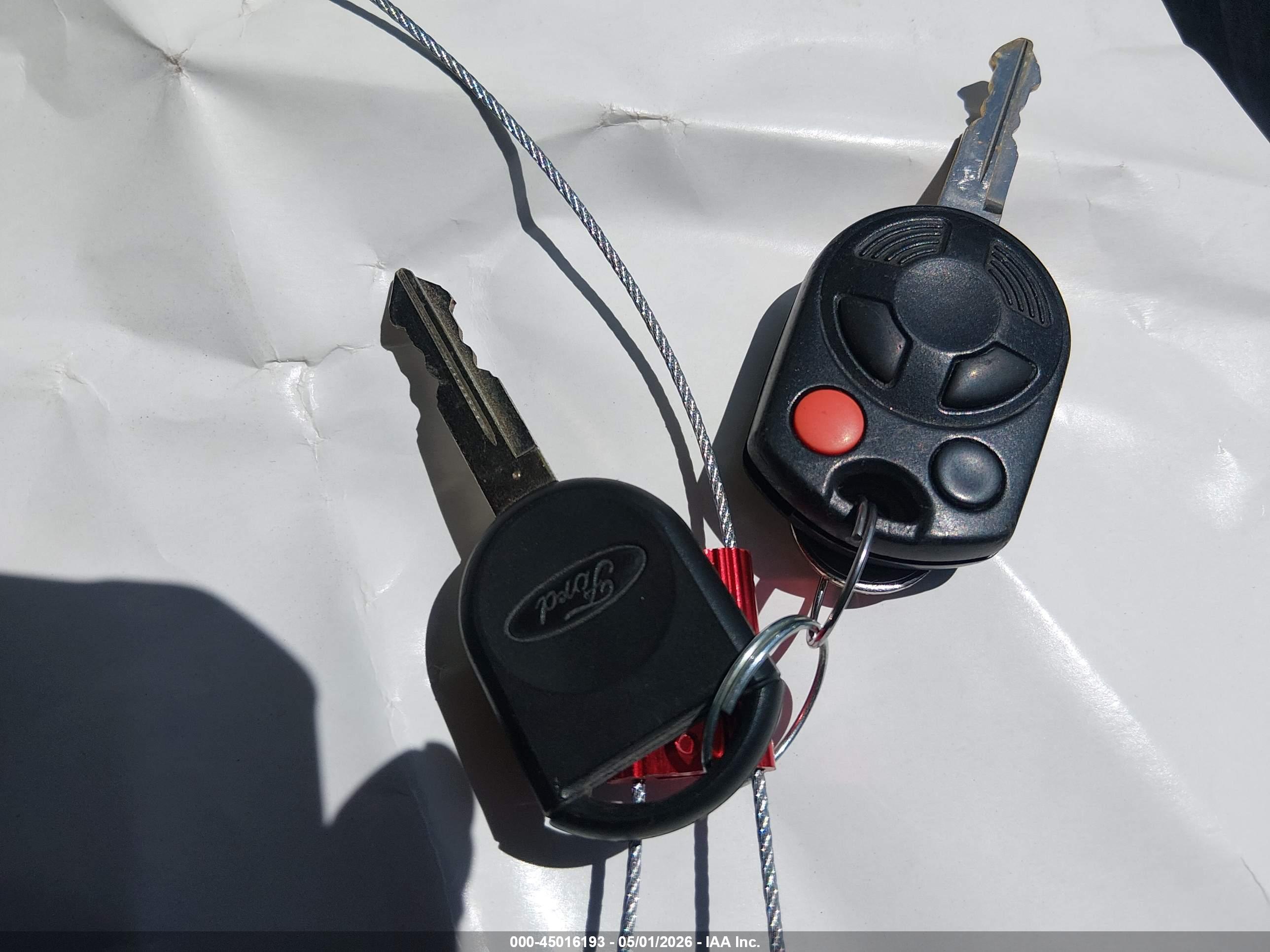 FORD ESCAPE image 11
