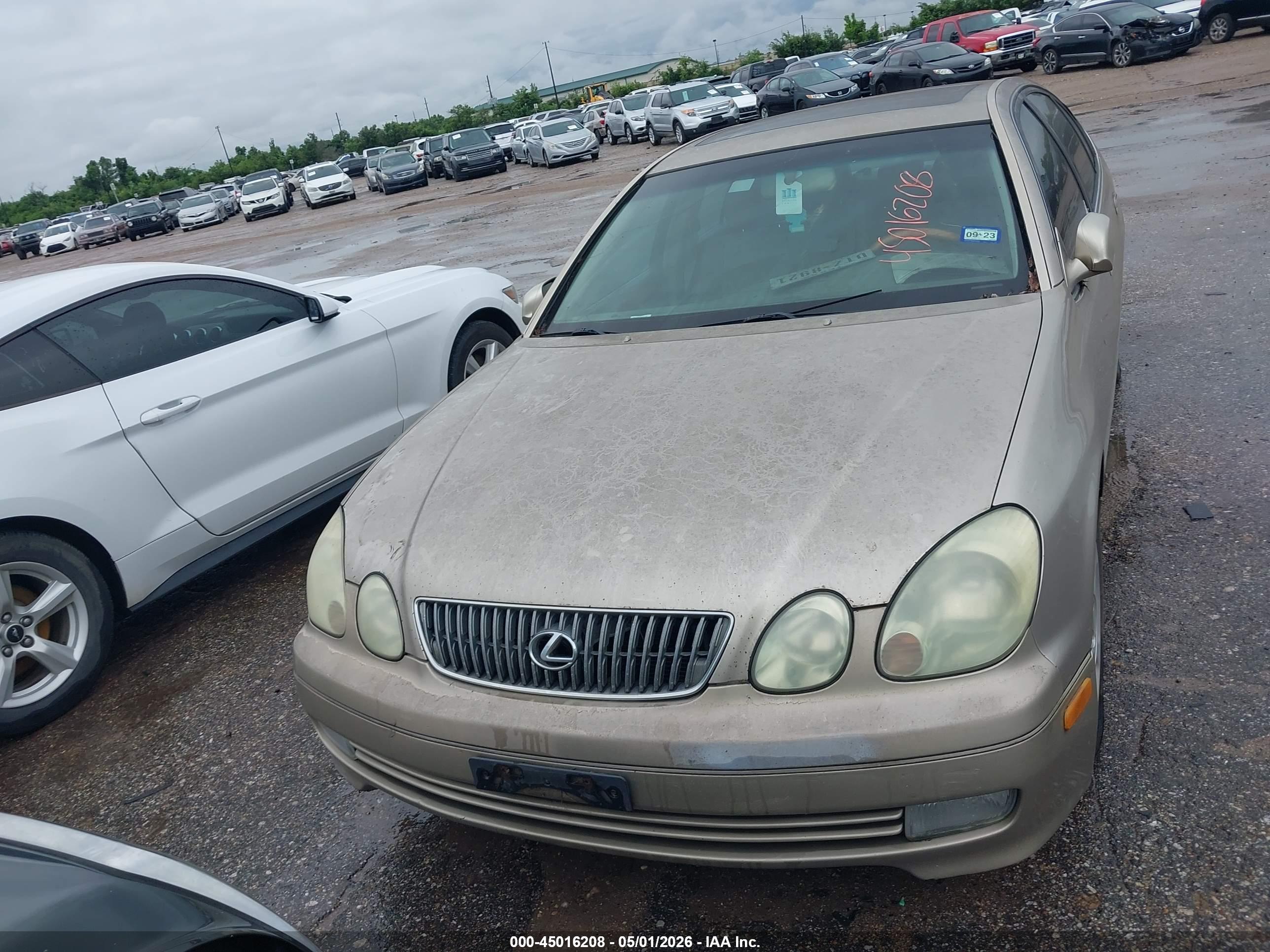 LEXUS GS image 6