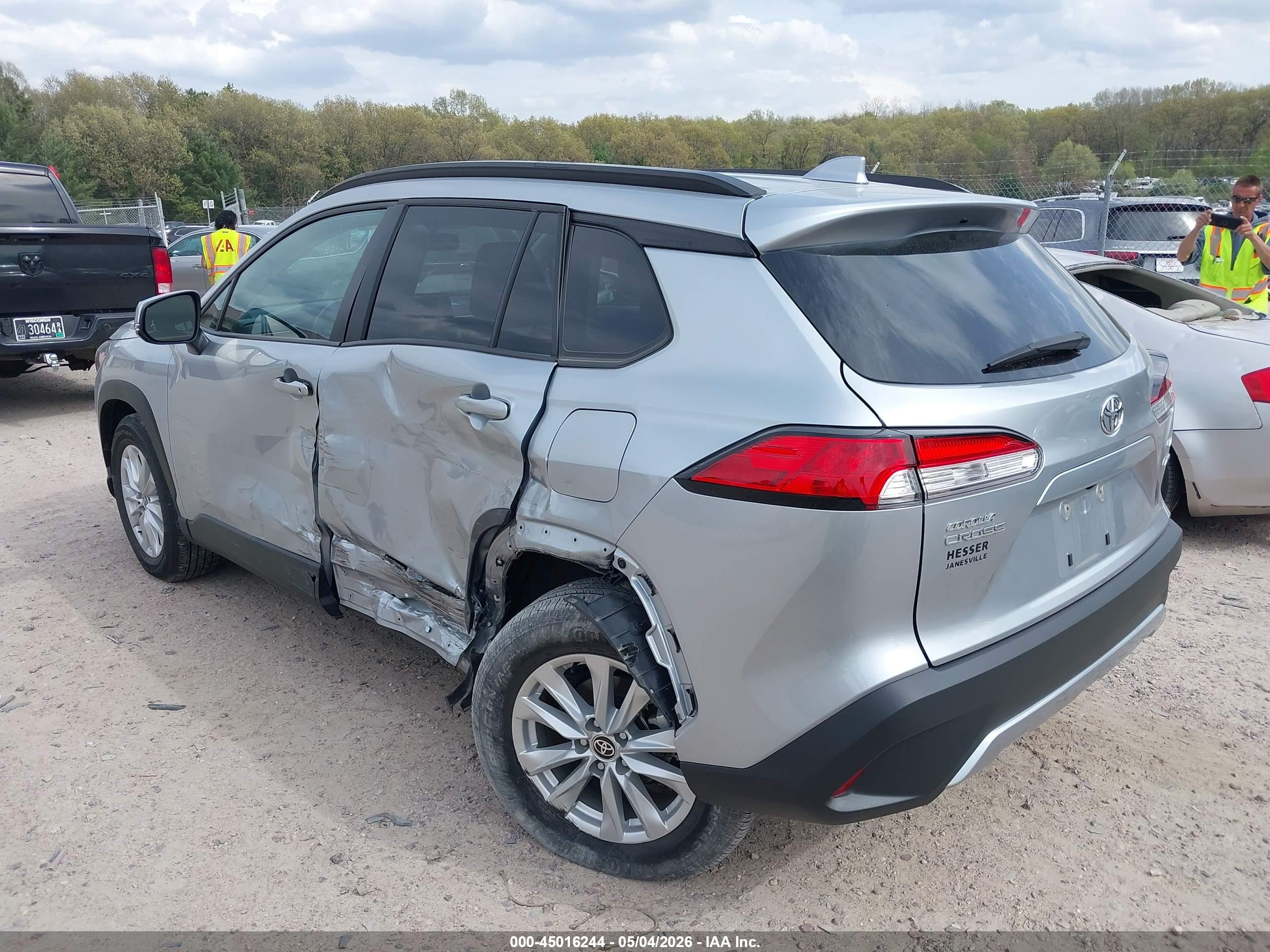 TOYOTA COROLLA image 3