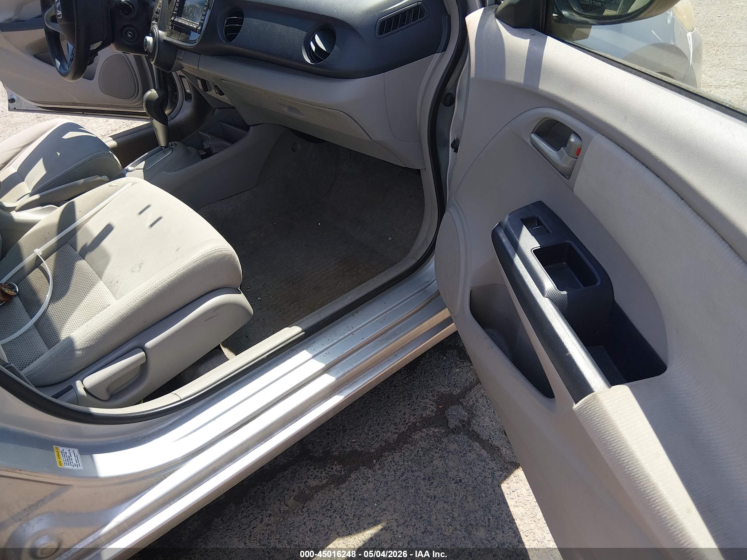 HONDA INSIGHT image 5