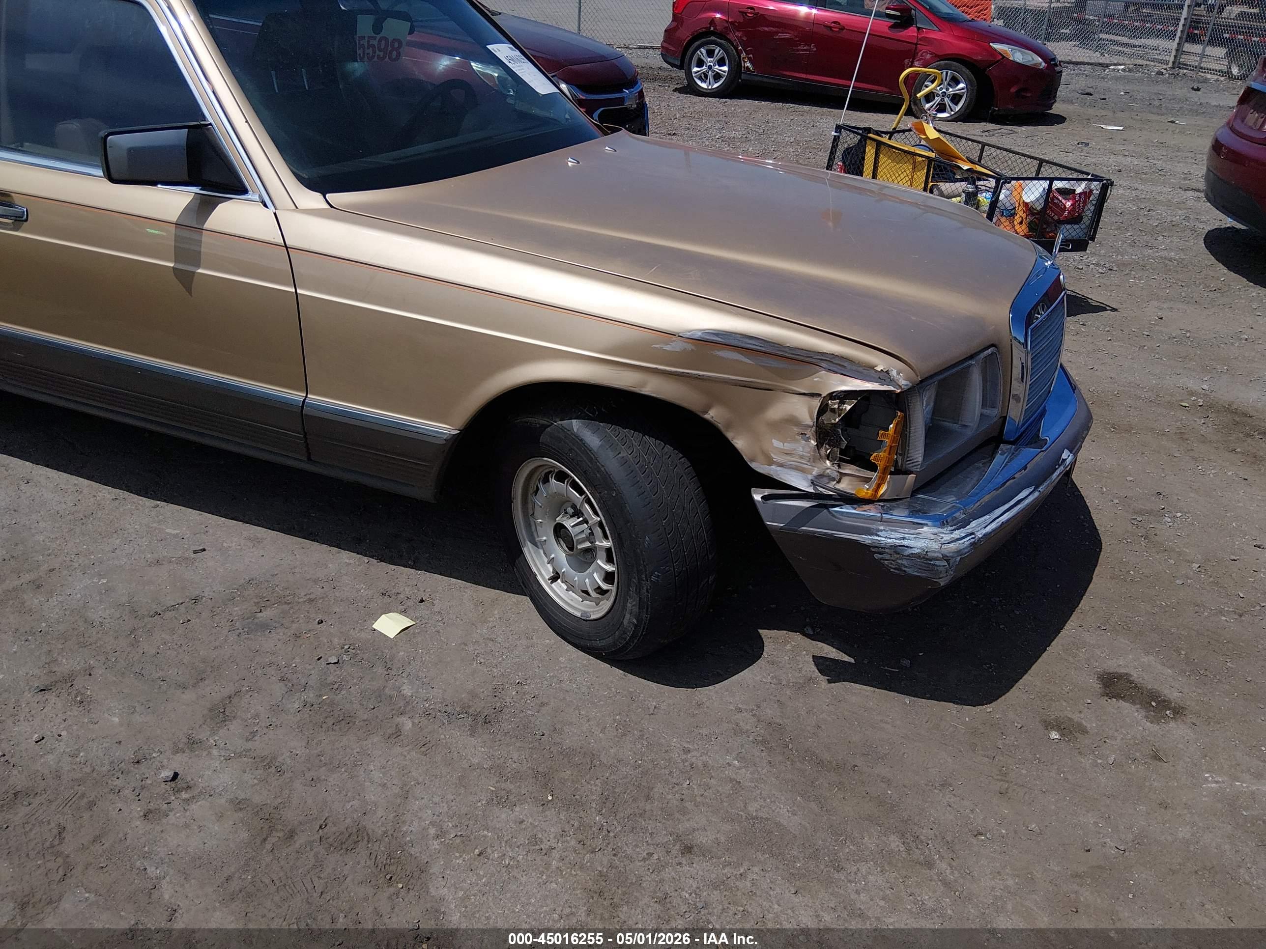 MERCEDES-BENZ 380 image 6