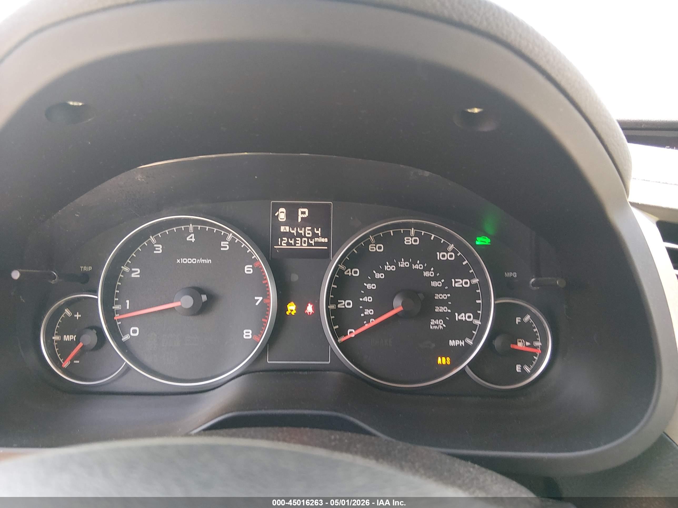 SUBARU OUTBACK image 7
