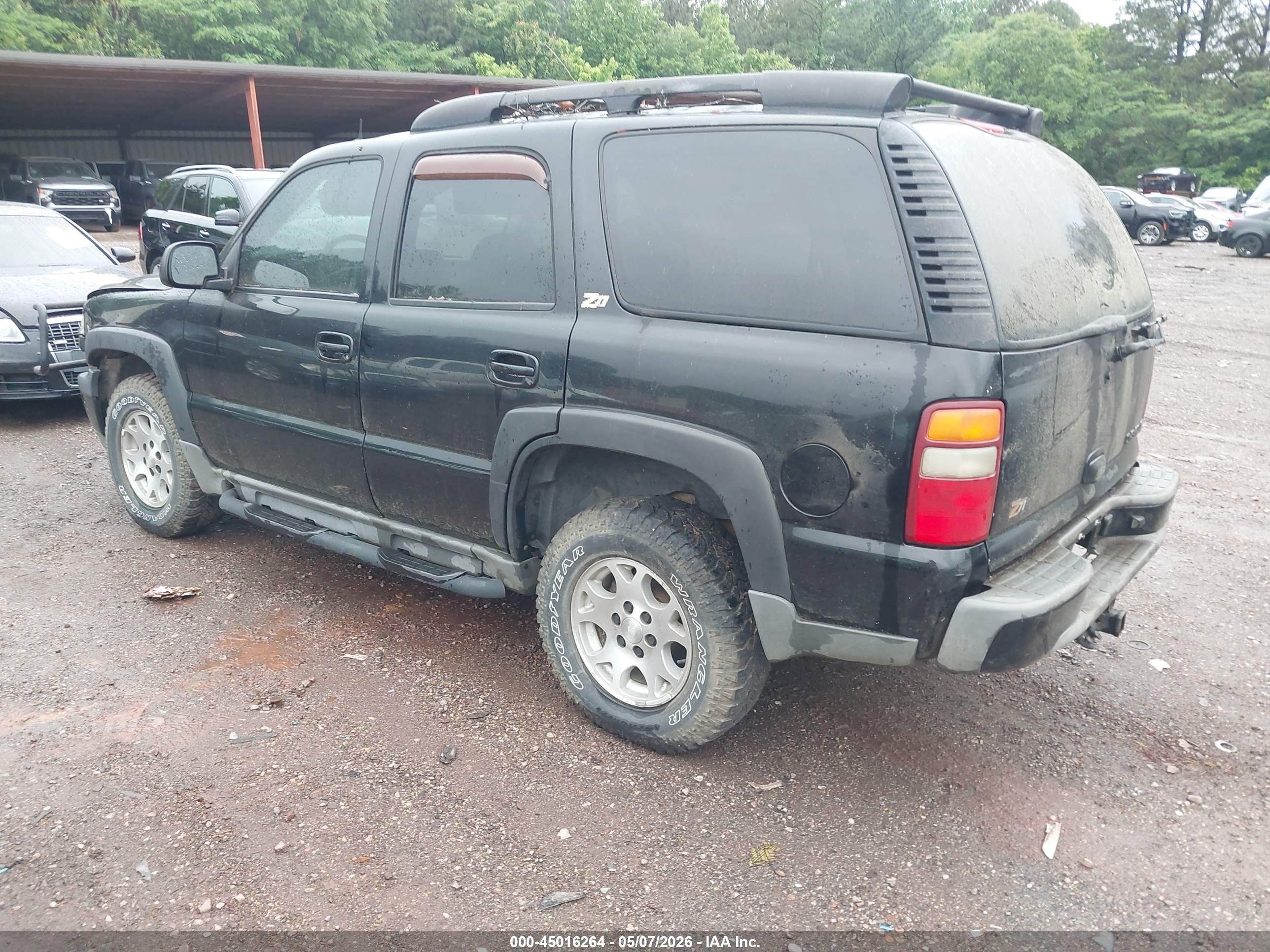 CHEVROLET TAHOE image 3