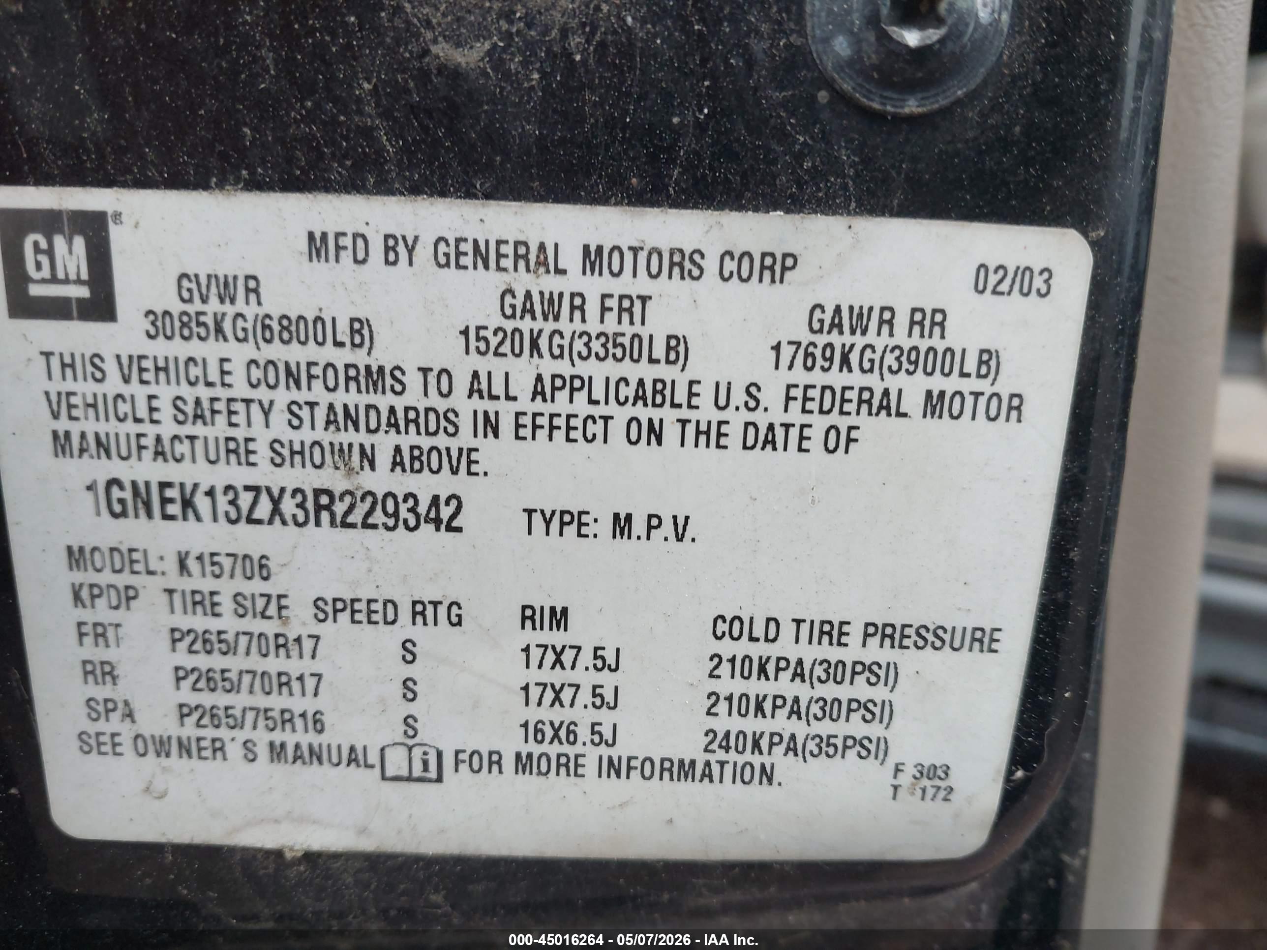 CHEVROLET TAHOE image 9