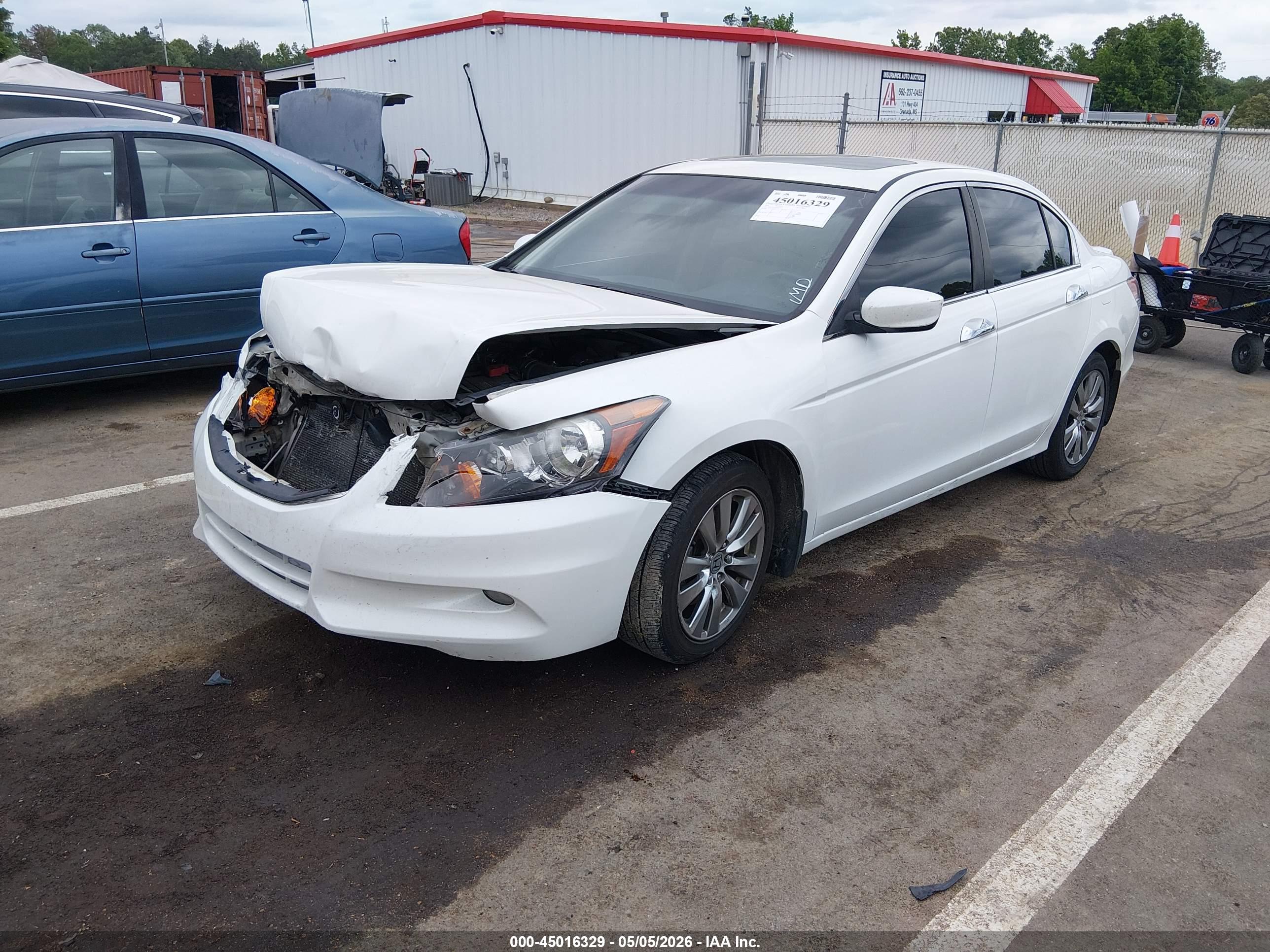 HONDA ACCORD image 2