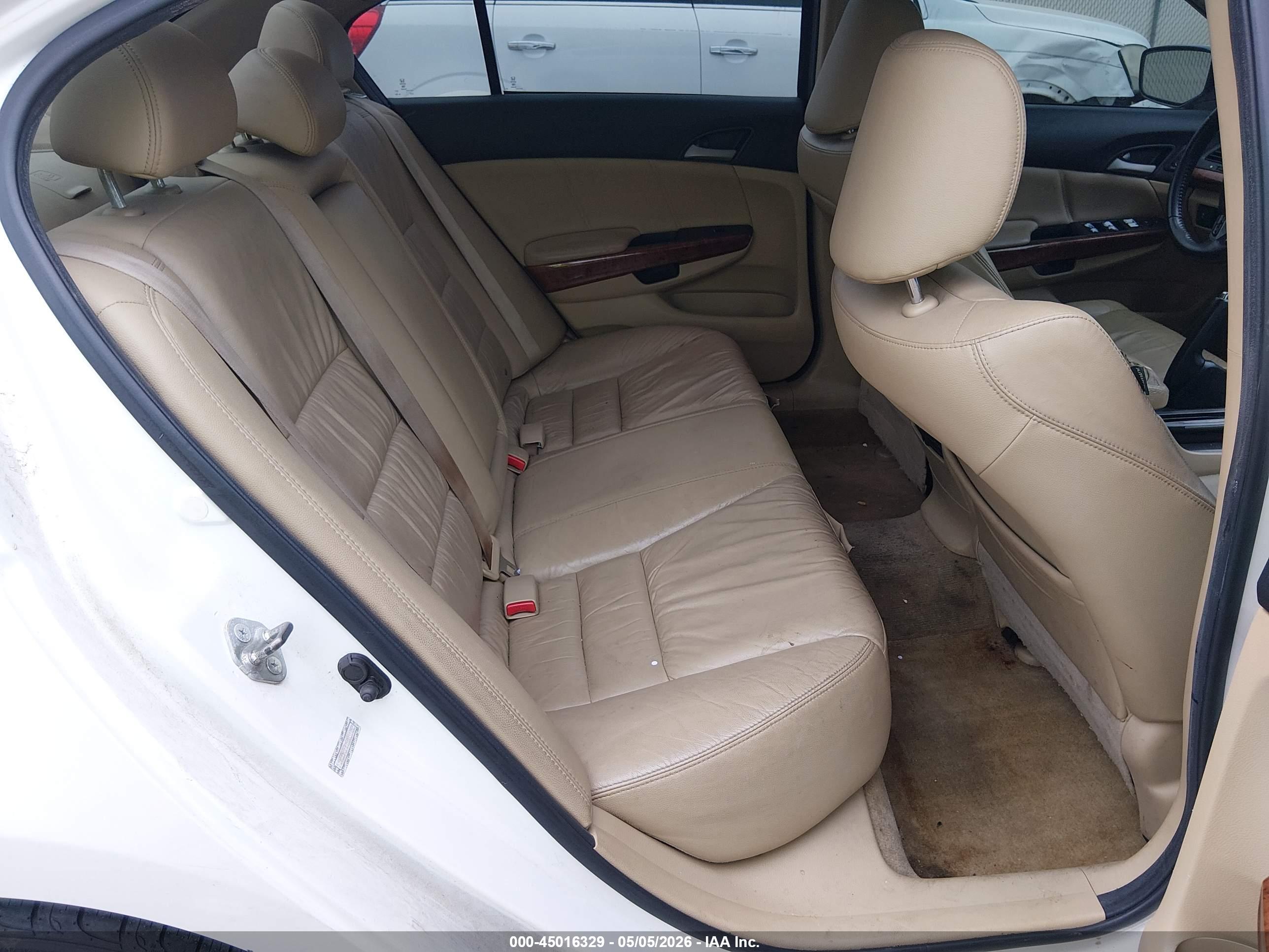 HONDA ACCORD image 8